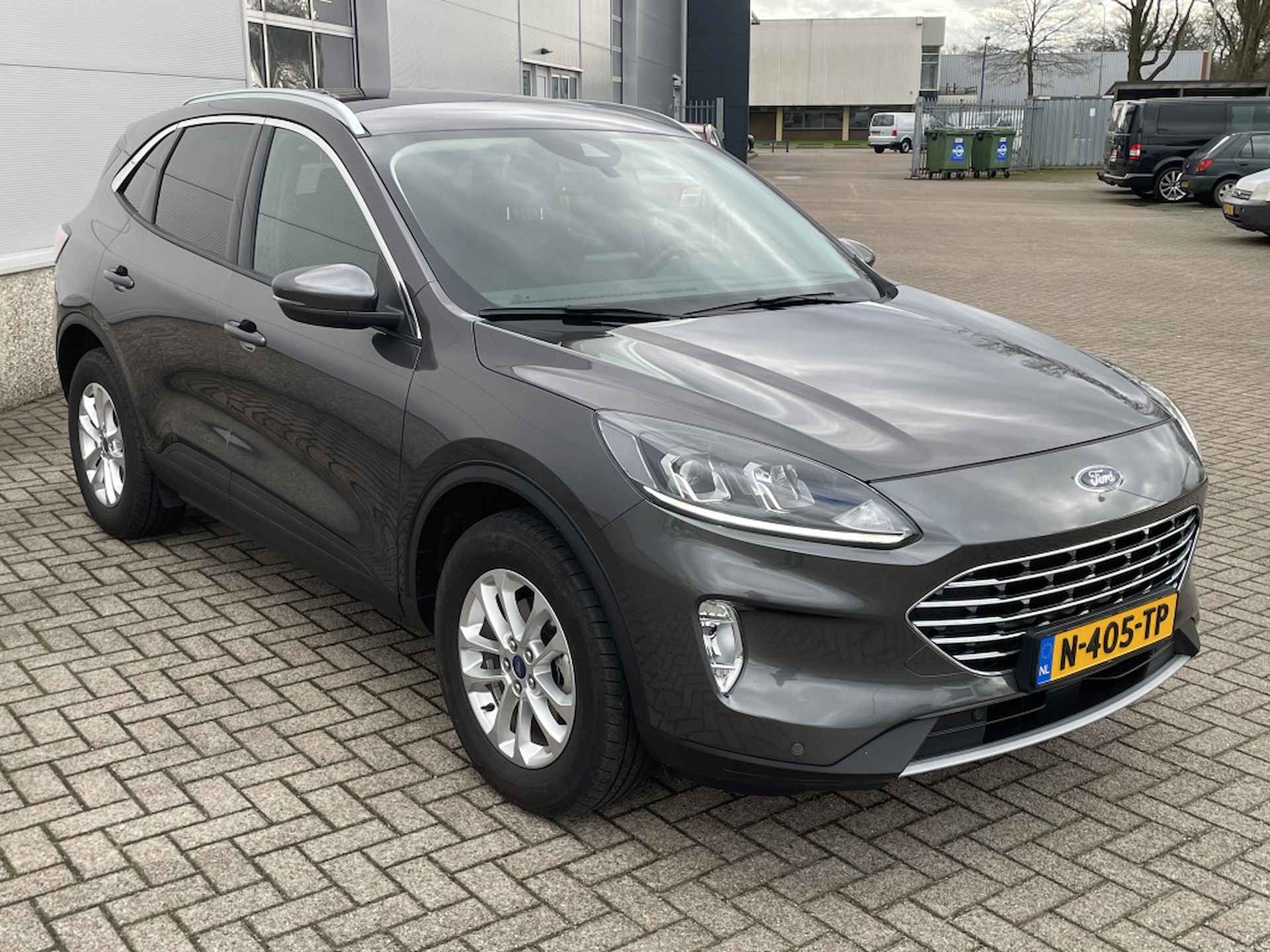 Ford Kuga 2.5 PHEV Titanium - 3/24