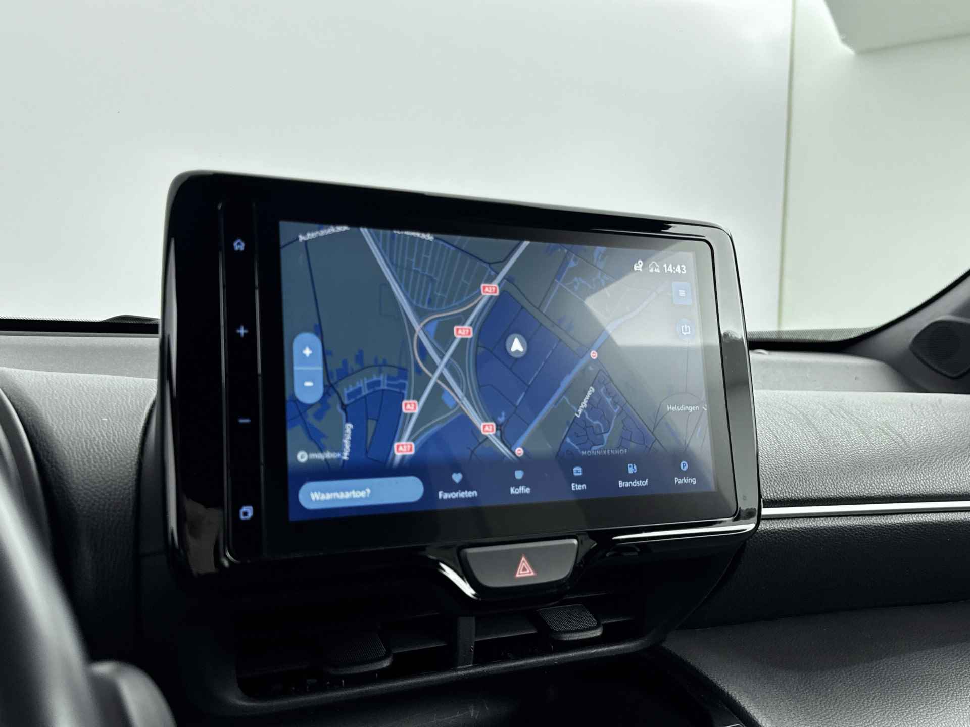 Toyota Yaris Cross 1.5 Hybrid Dynamic | Navigatie | Climate Control | Cruise Control Adapties | LM velgen | Apple Carplay/Android Auto | * - 8/40