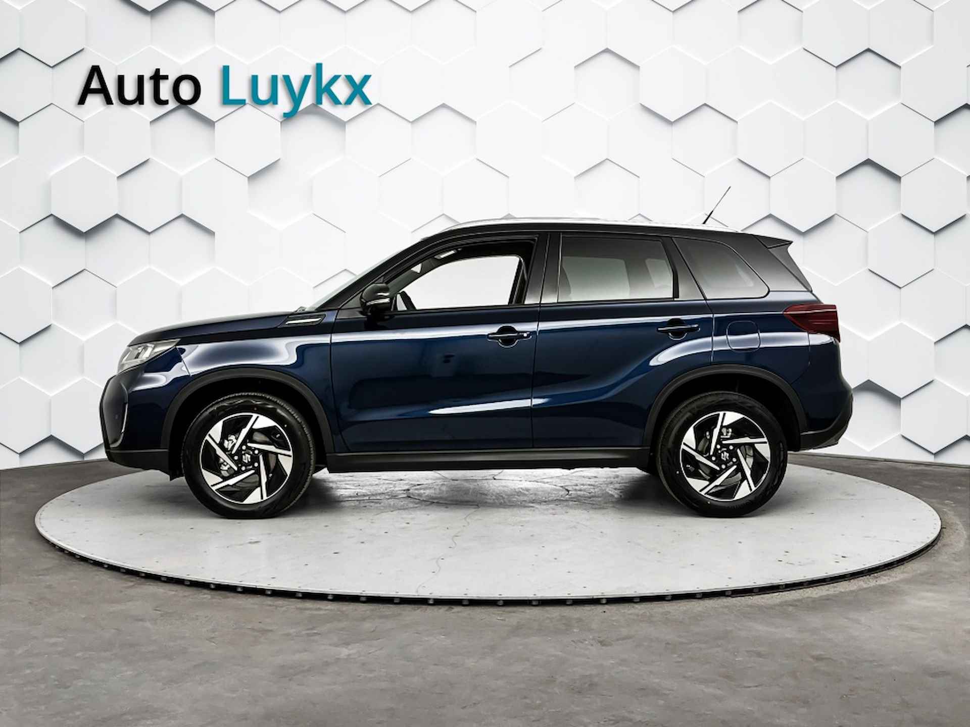 Suzuki Vitara 1.4 Boosterjet Style Smart Hybrid | Nieuw & rijklaar - 2/37