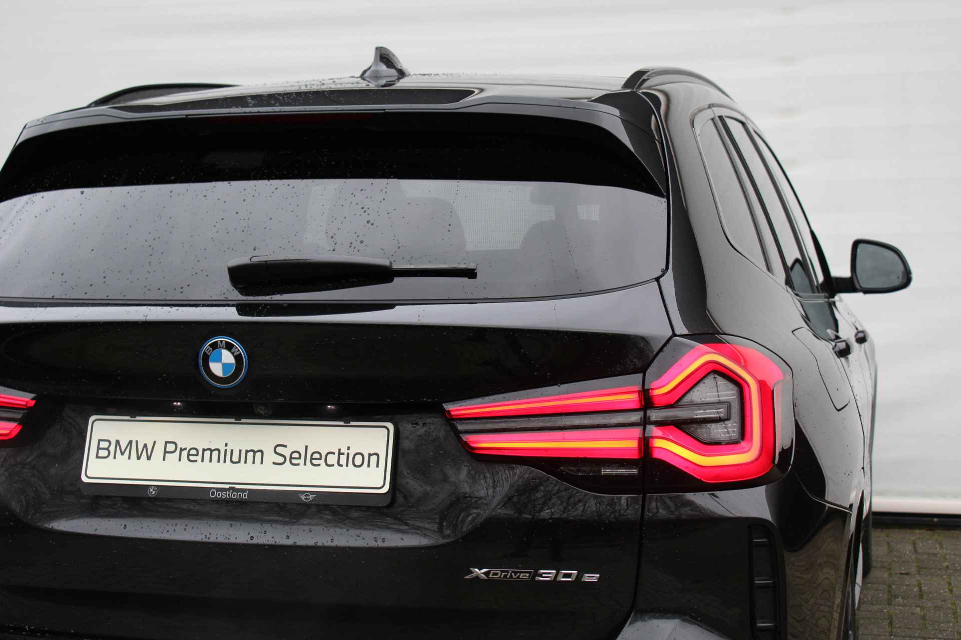 BMW X3 xDrive30e High Executive M Sport Automaat / Panoramadak / Trekhaak / Sportstoelen / Verwarmd stuurwiel / Adaptief onderstel / Stoelverwarming / Harman Kardon / Parking Assistant Plus - 17/30