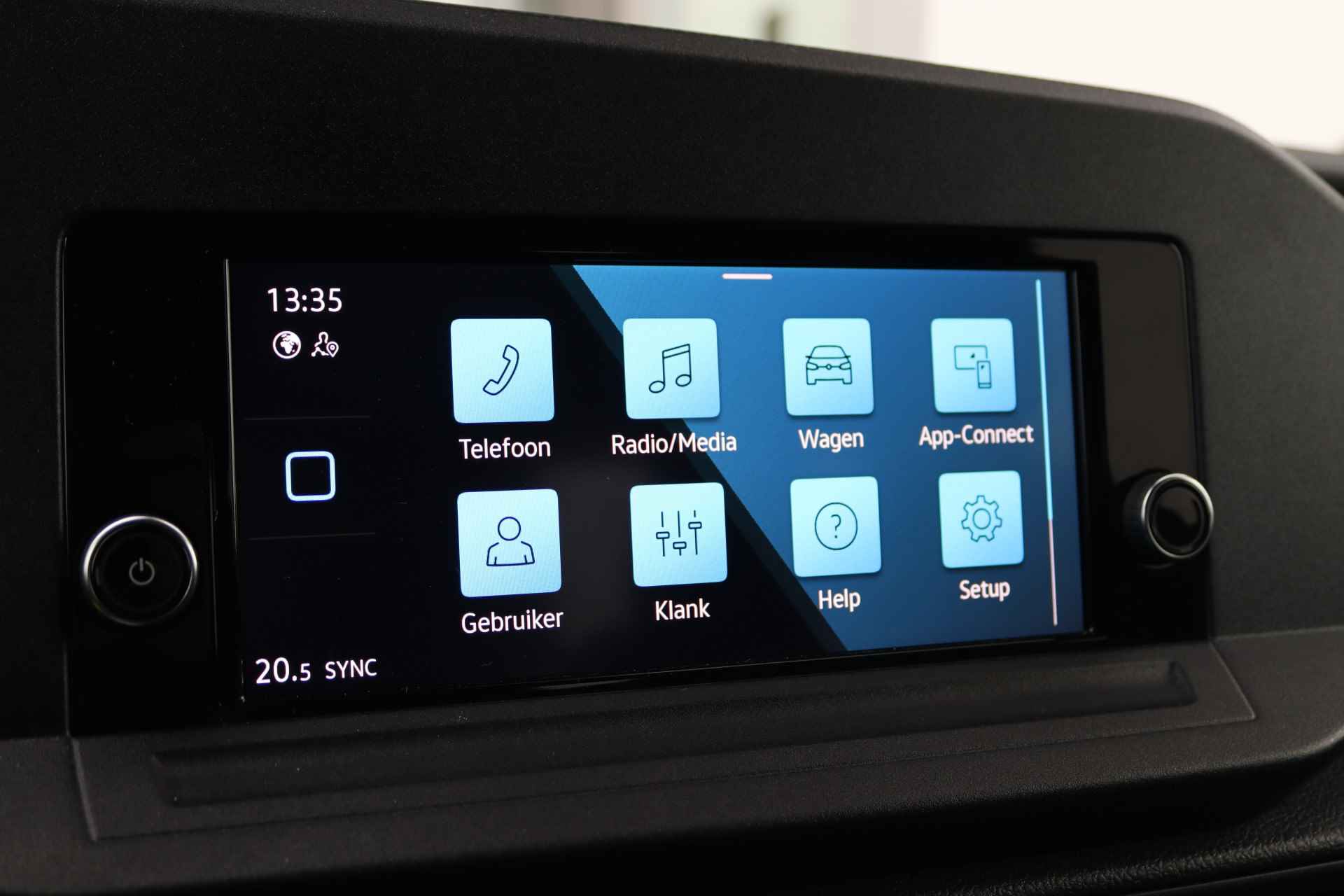 Volkswagen Caddy 1.5 TSI 115 pk Life 5p | Trekhaak Afneembaar | Climatronic | App Connect | PDC | Cruise Control | Fabrieksgarantie tot 07-03-2027 of 80.000km - 22/33