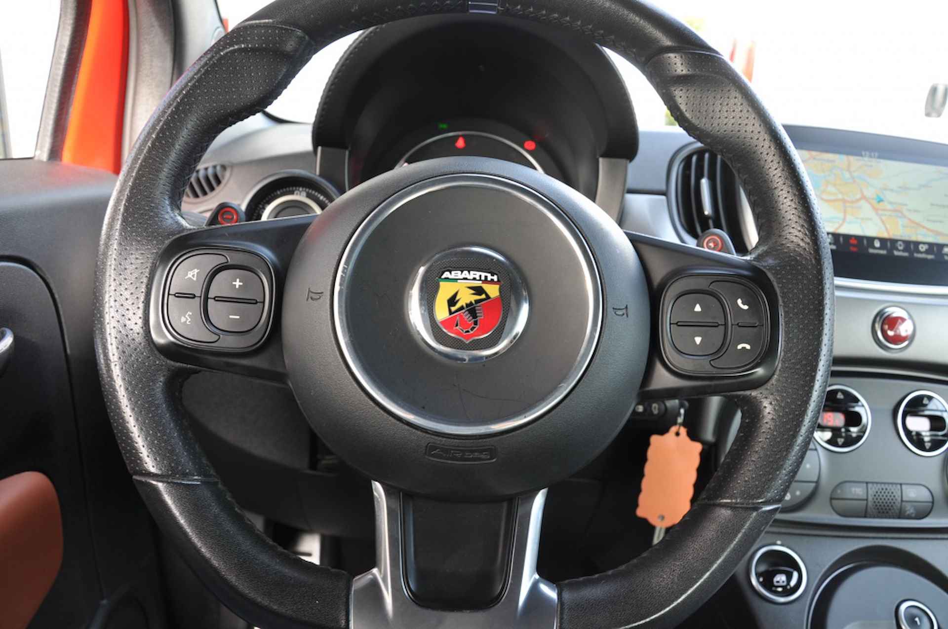 Abarth 500 Rosso 1.4 T-Jet Ab. Tur 70 - 10/25