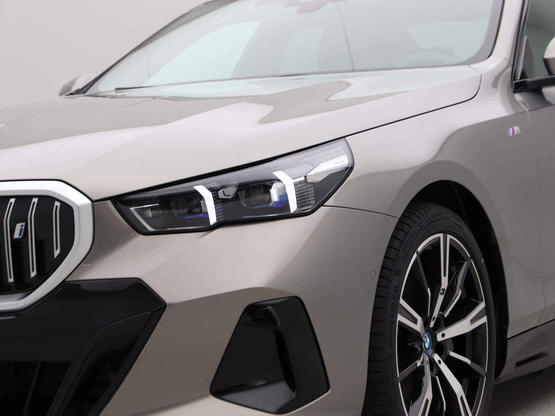 BMW i5 eDrive40 M Sport Edition 84 kWh - 18/22