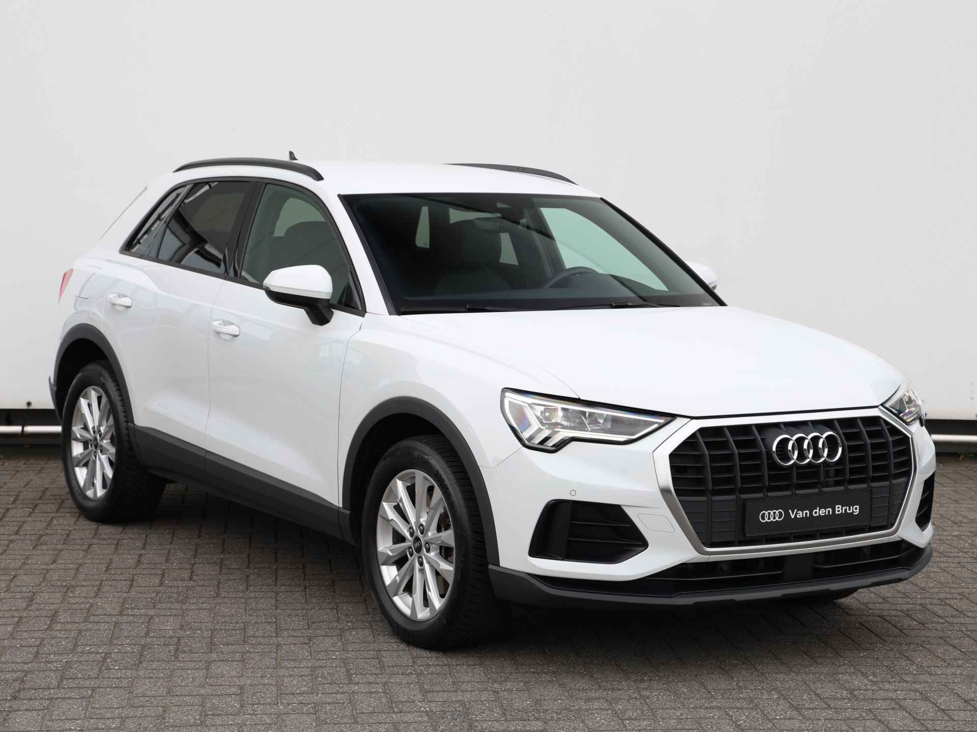 Audi Q3 45 TFSI e Advanced edition 245pk | Camera | Elek. stoelen | Keyless | Navi | Apple Carplay | Adaptive Cruise | Elek. achterklep - 3/51