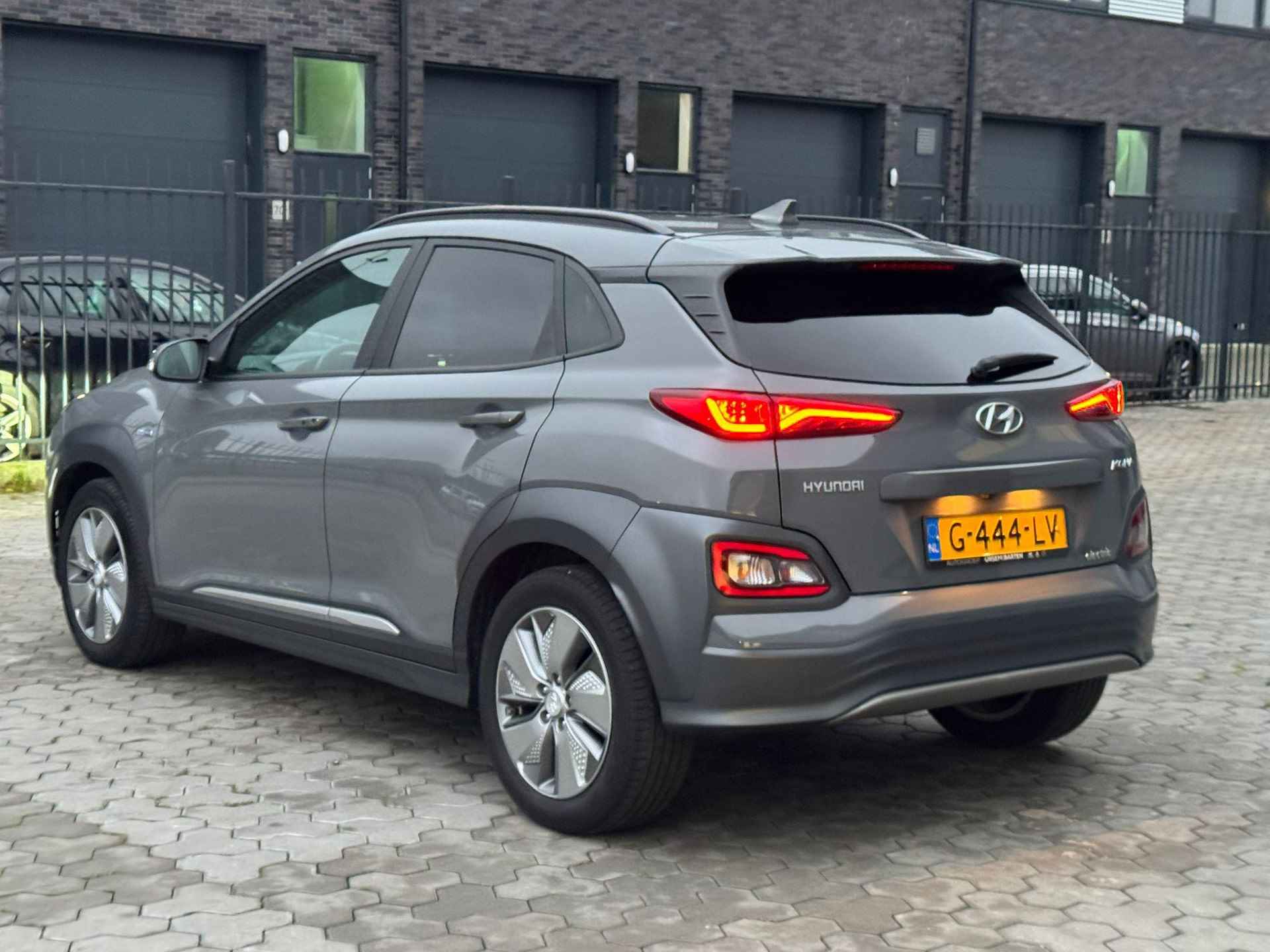 Hyundai Kona EV Premium 64 kWh ✅ Camera ✅ Leder ✅ Vol opties - 5/13