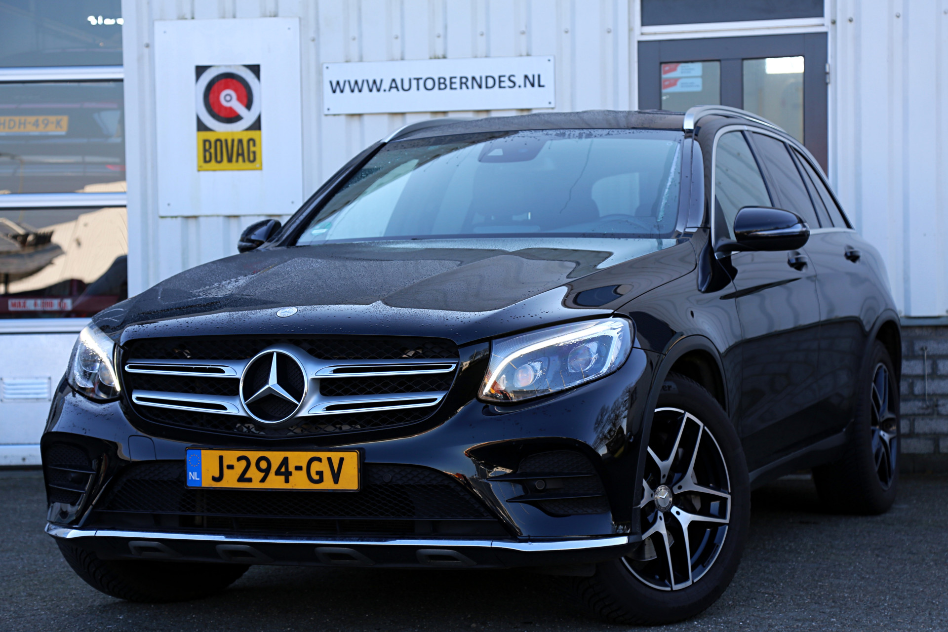 Mercedes-Benz GLC 250 4MATIC AMG*Perfect Onderh.*Elek. Trekhaak/Burmester/Sfeer/Camera/Elek. Klep/Half Leder/Stoelverw./LED/Cruise-Control/Climate