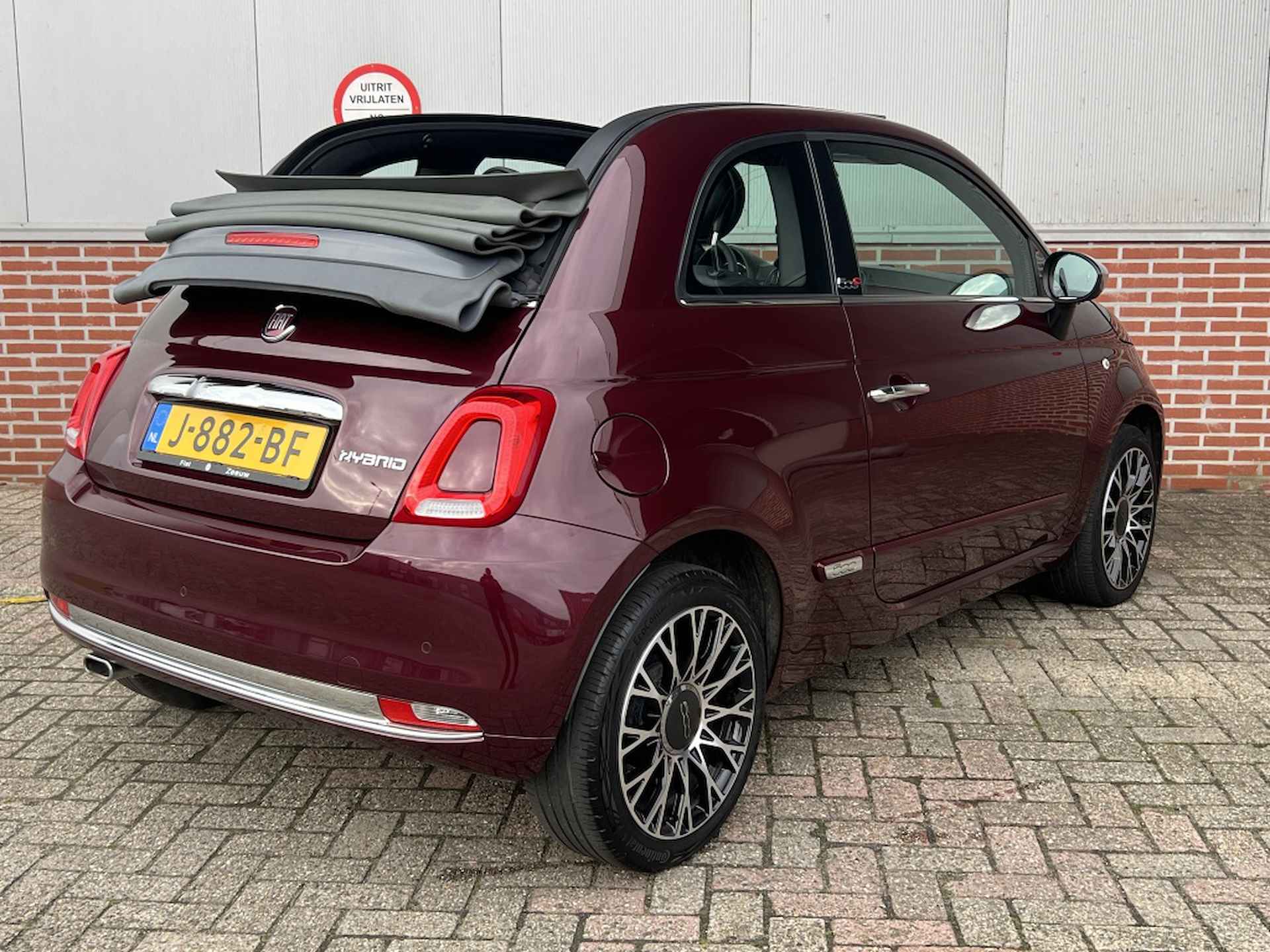 Fiat 500 C 1.0 Hybrid Star | Navi | Leder | Clima | Carplay | 16" - 17/33