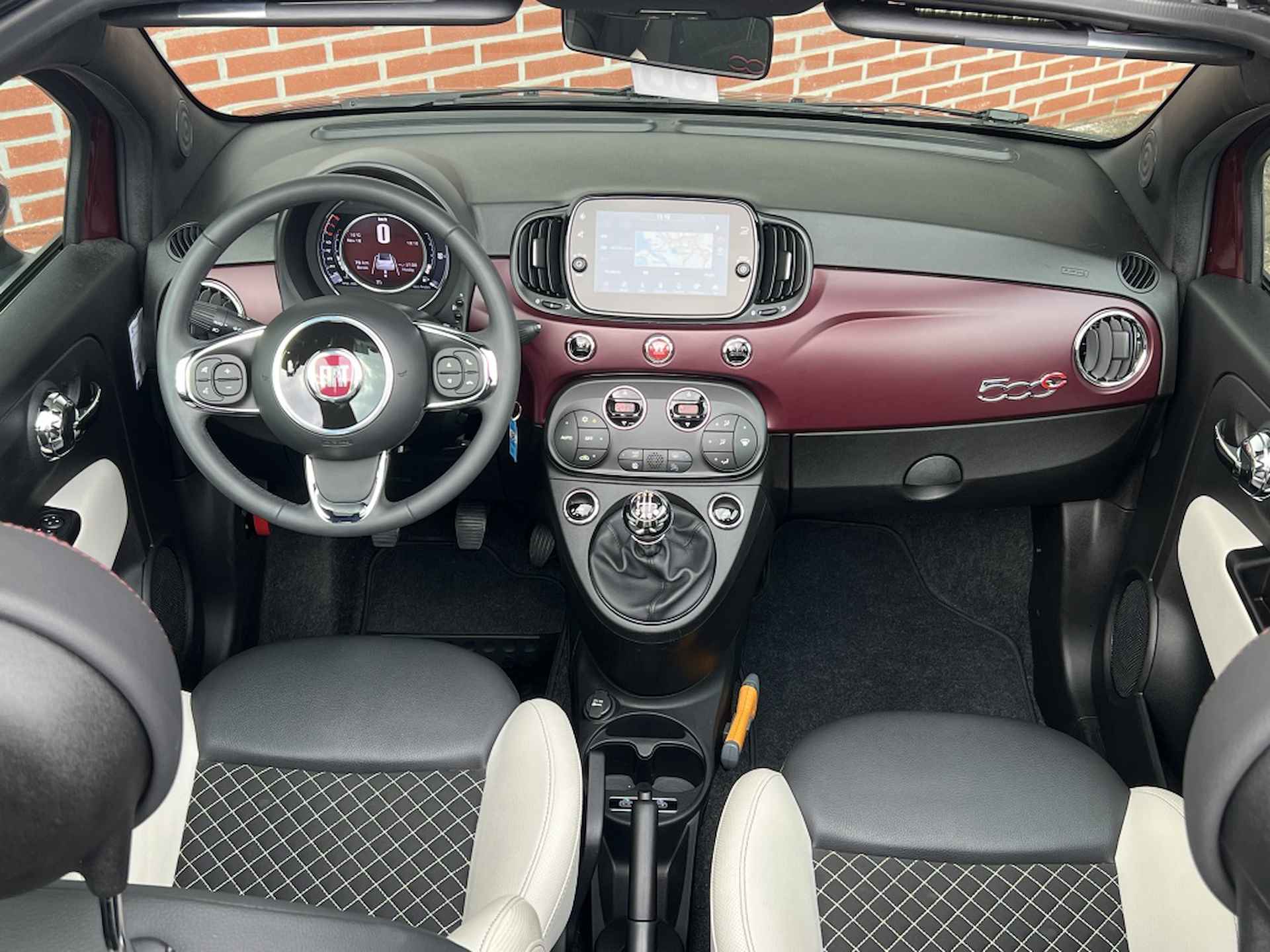 Fiat 500 C 1.0 Hybrid Star | Navi | Leder | Clima | Carplay | 16" - 19/33