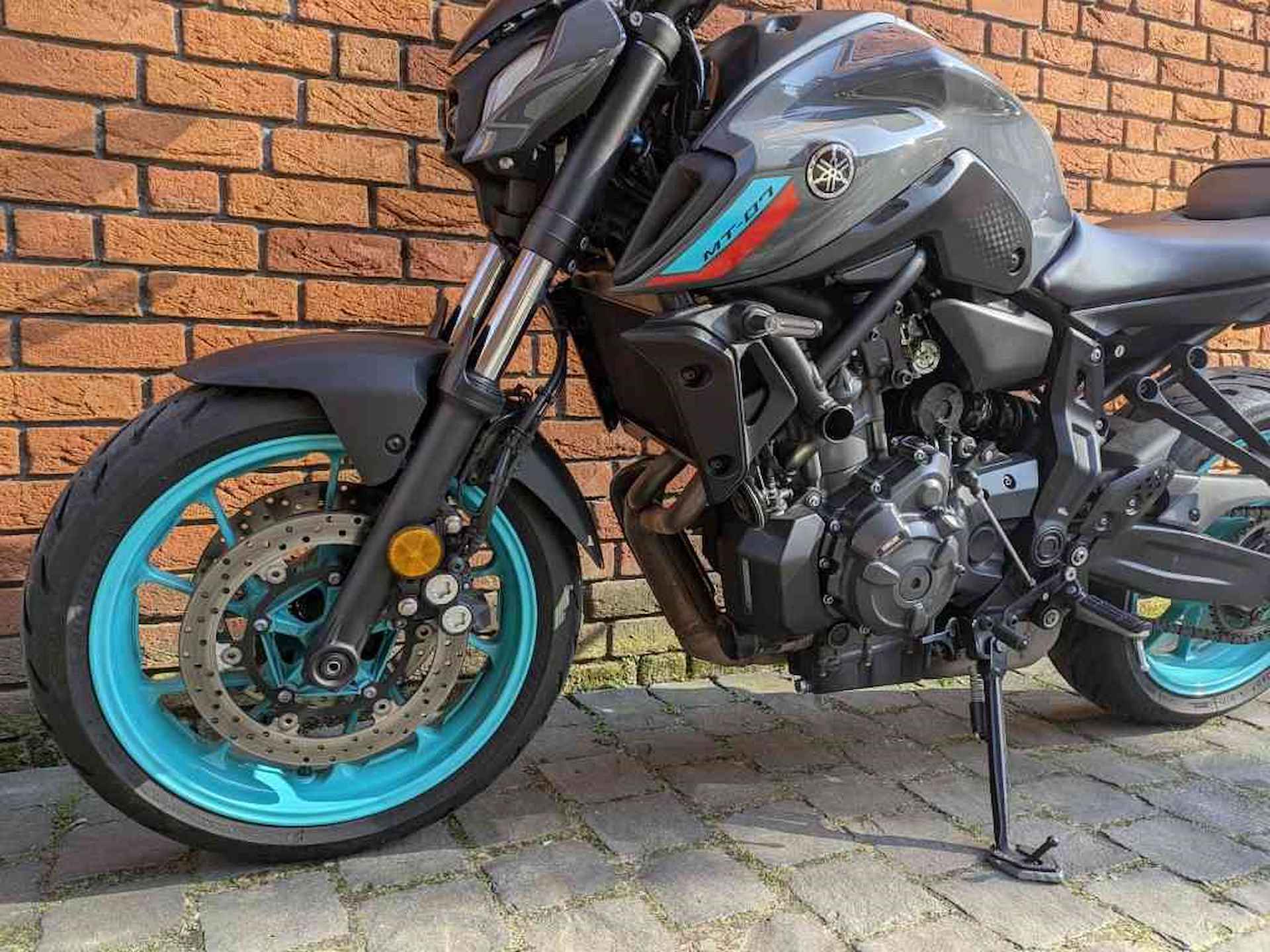 Yamaha MT-07 35 KW Cyan Storm - 5/10