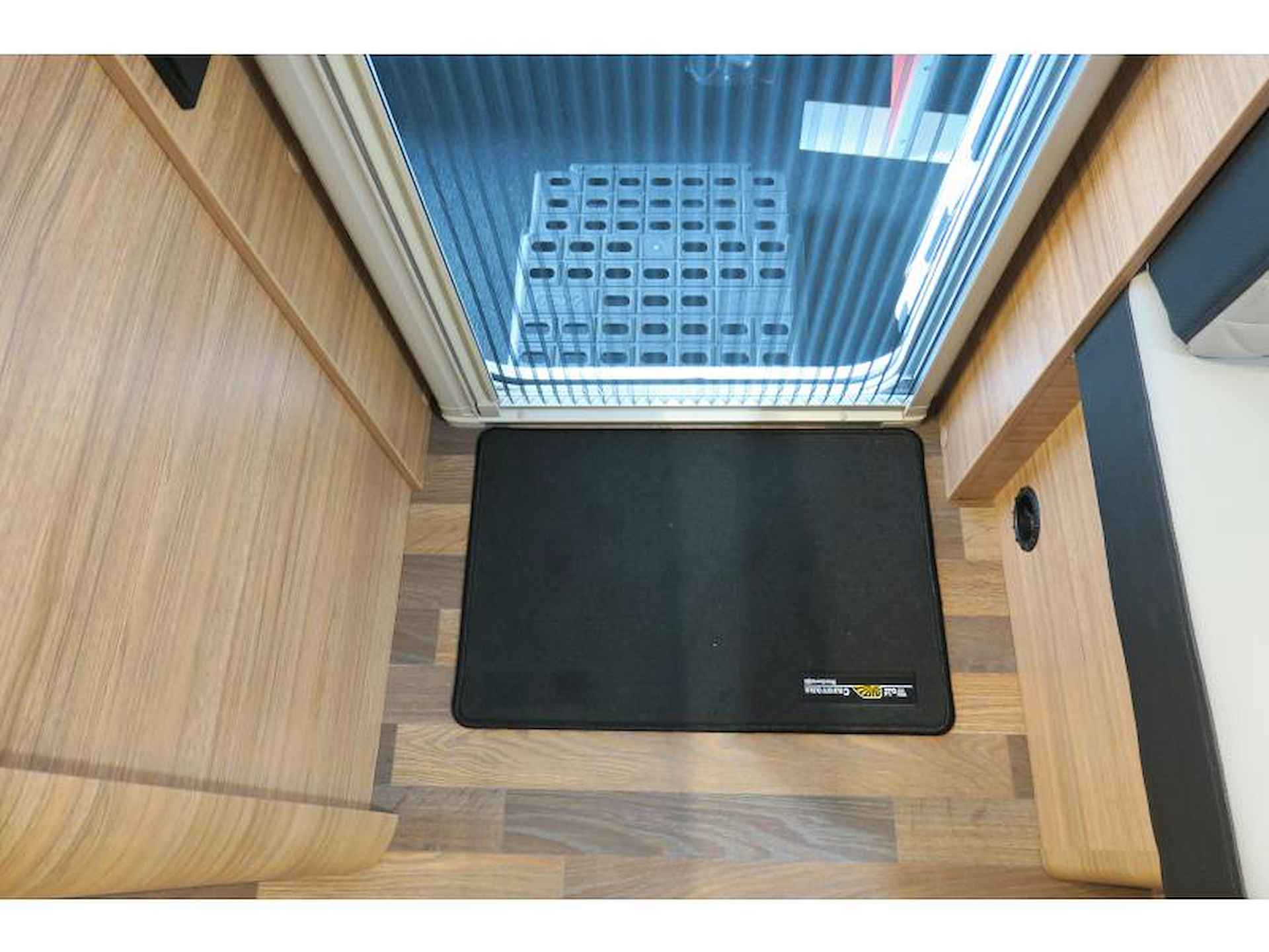 Weinsberg CaraOne Edition HOT 480 EU VLOERVERWARMING+ BED212CM - 18/19