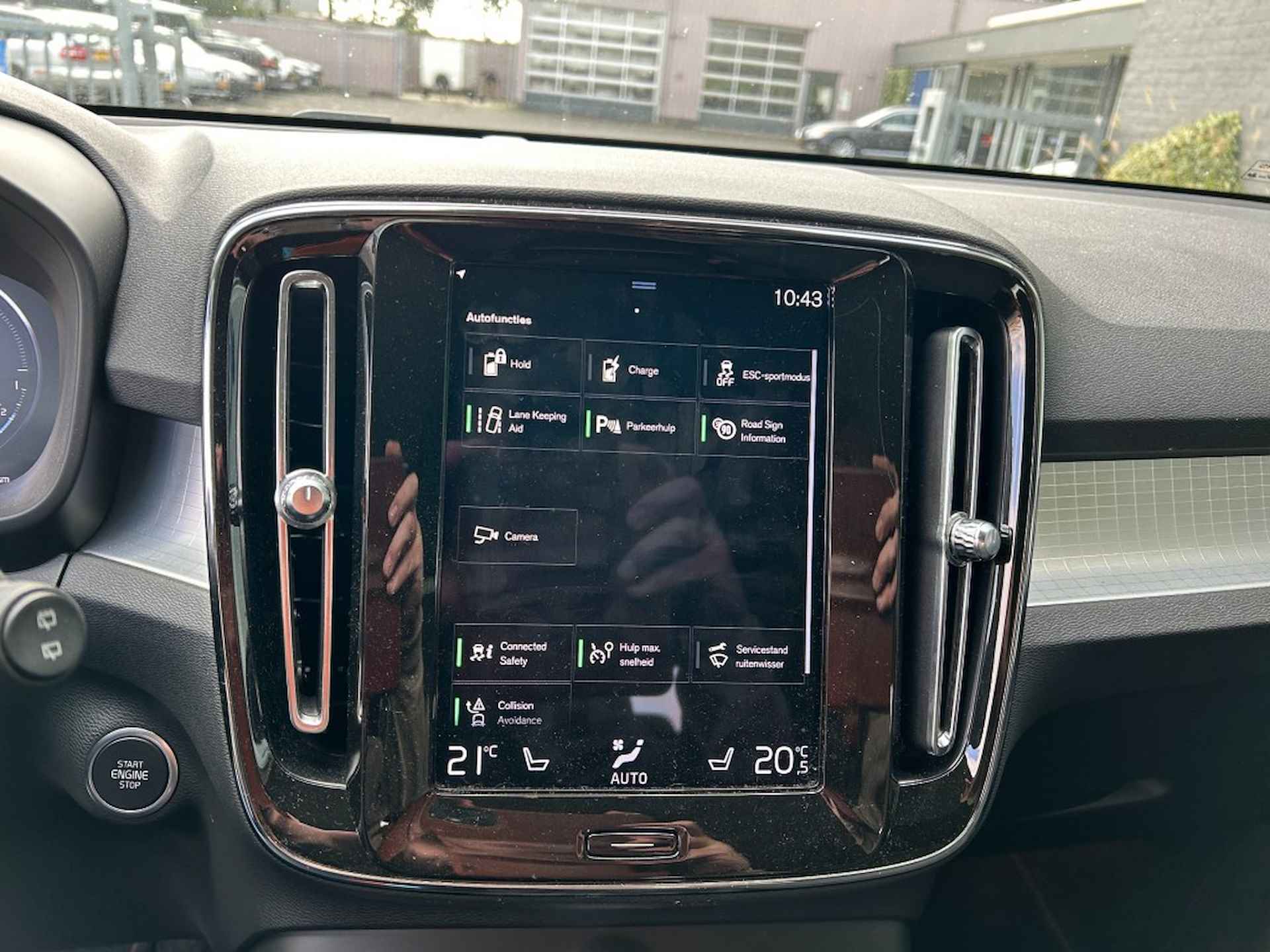 VOLVO Xc40 T4 Recharge Inscription Expression Automaat - 28/35