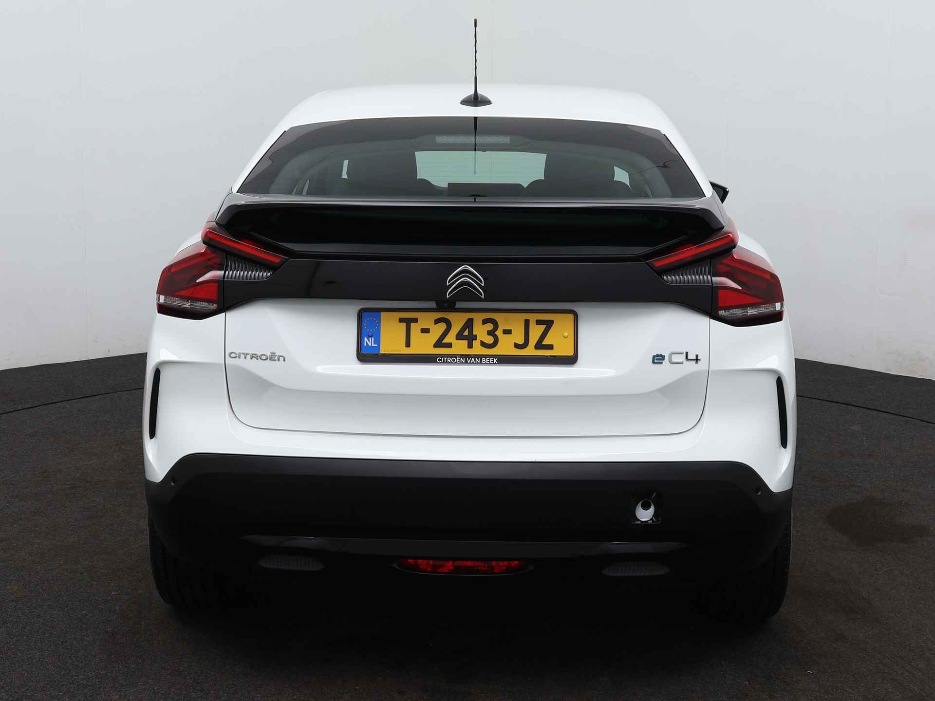 Citroën Ë-C4 Feel Pack 50 kWh | Rijklaar | Parkeersensoren achter | Camera achter | Apple carplay / Android auto | - 21/25