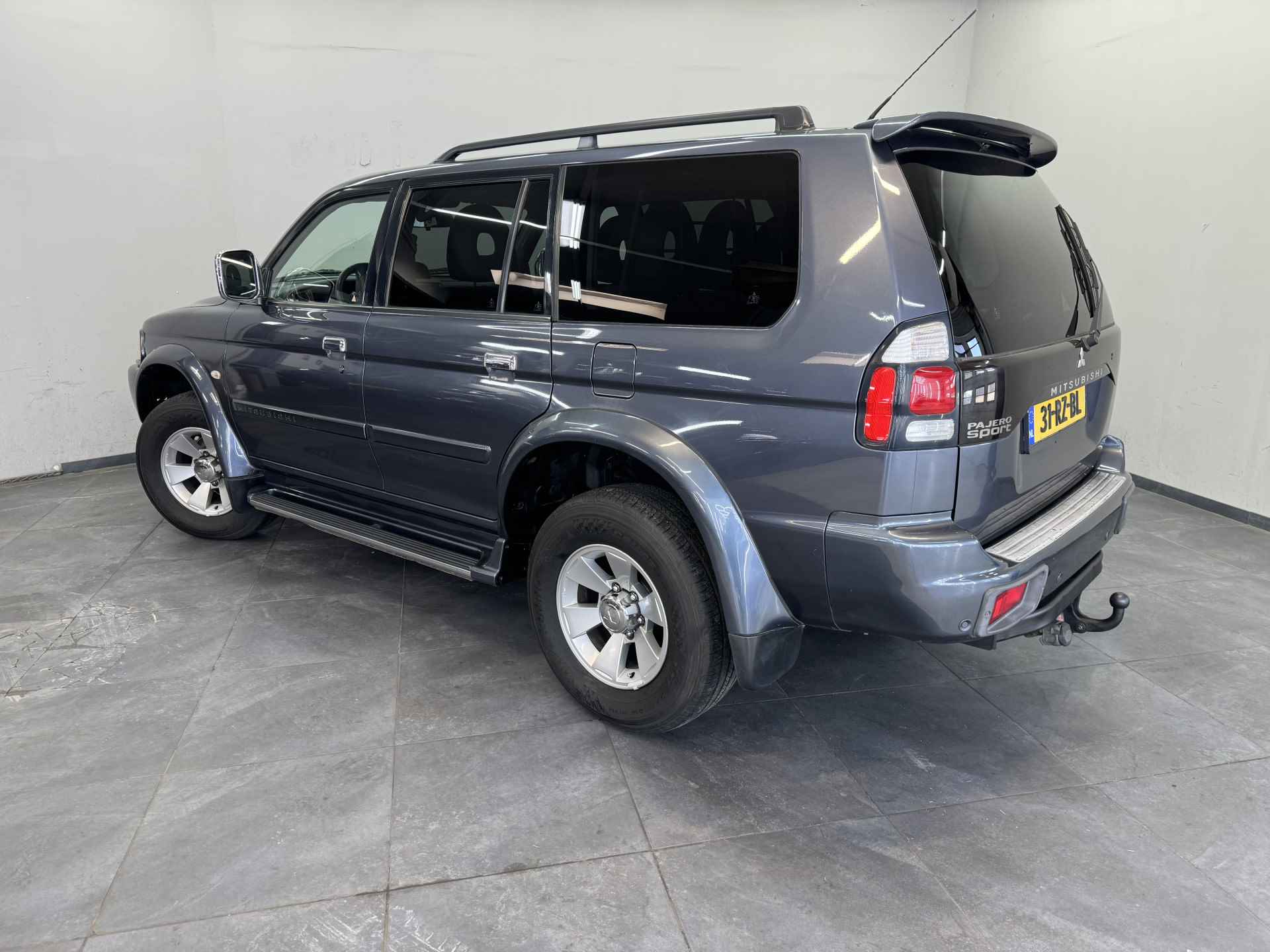 Mitsubishi Pajero Sport 3.0 V6 Intense✅Origineel Nederlands✅Trekhaak✅Stoelverwarming✅Climate Control✅Airco✅Cruise Control✅NAP✅ - 19/69