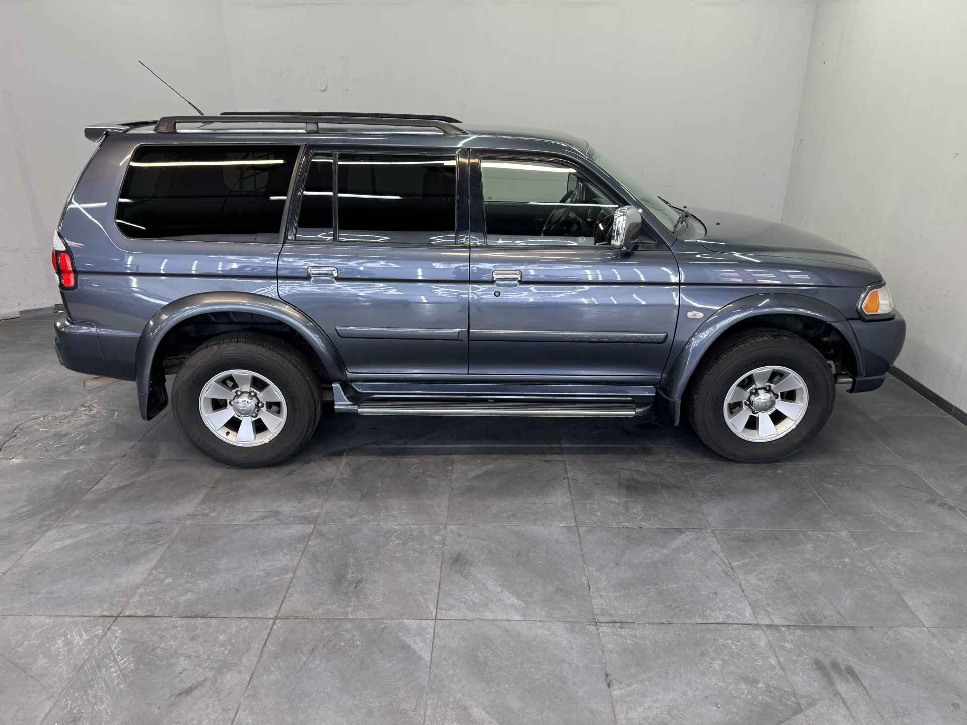 Mitsubishi Pajero Sport 3.0 V6 Intense✅Origineel Nederlands✅Trekhaak✅Stoelverwarming✅Climate Control✅Airco✅Cruise Control✅NAP✅ - 60/69