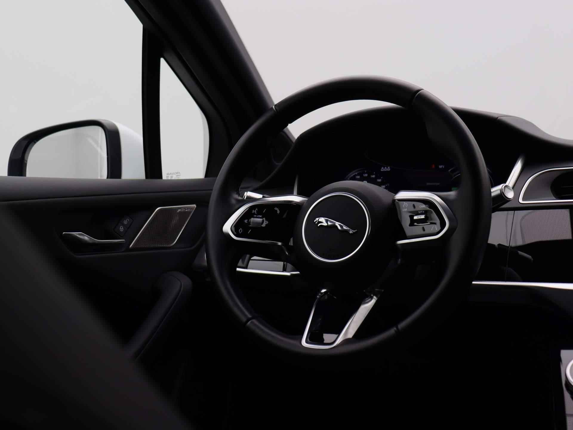 Jaguar I-PACE EV400 S 90 kWh | PANORAMADAK | LEDER | MERIDIAN AUDIO | NAVIGATIE | CLIMATE CONTROL | ACHTERUITRIJCAMERA | ELEKTRISCHE ACHTETRKLEP | LED KOPLAMPEN | LANE ASSIST | - 12/48
