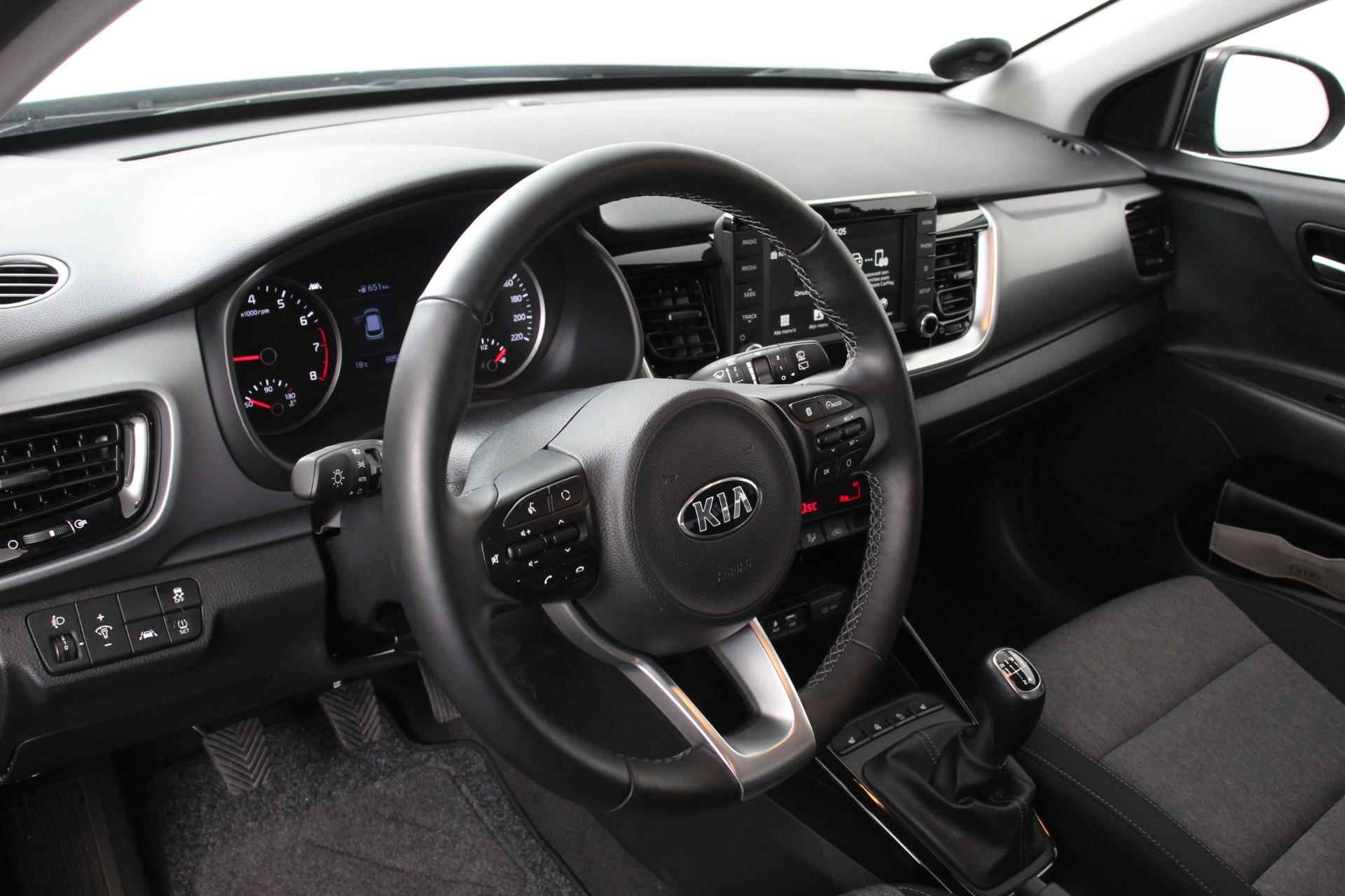 Kia Stonic 1.0 T-GDi 100pk Vision | Navigatie | Climate Control  | Bluetooth | Cruise control | Lichtmetalen Velgen - 9/33