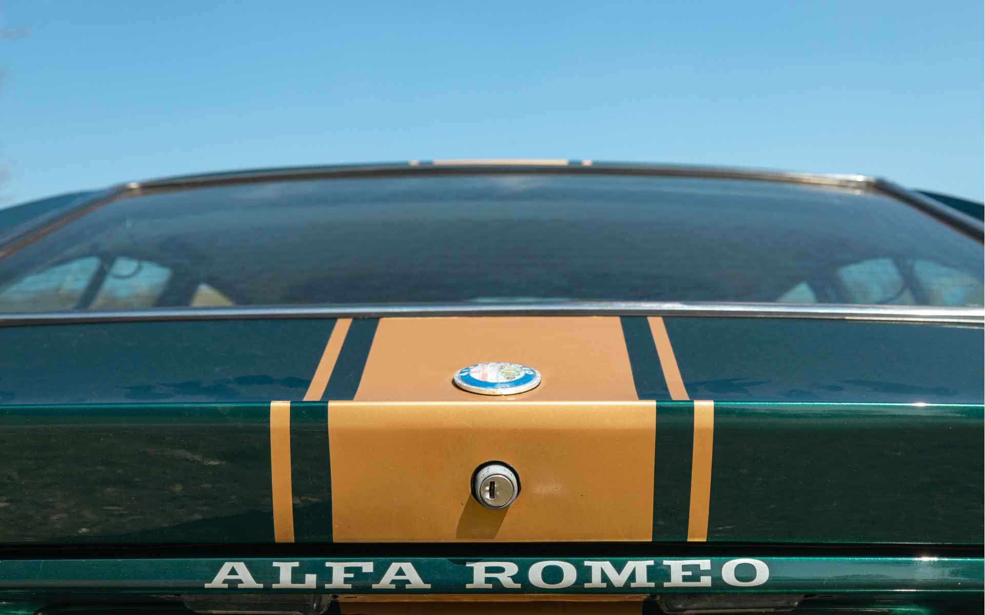Alfa Romeo Alfetta 2.0 GT Veloce | 15" Ronal velgen - 25/38