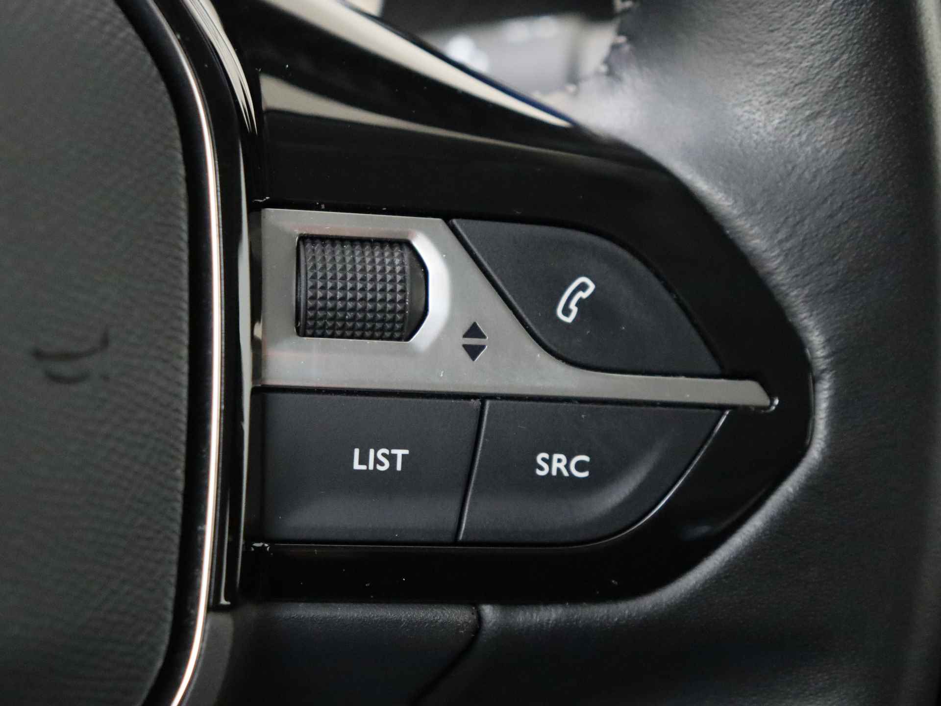 Peugeot 208 1.2 PureTech Allure 5 deurs | Navigatie | Lichtmetalen velgen | Climate Control - 22/33