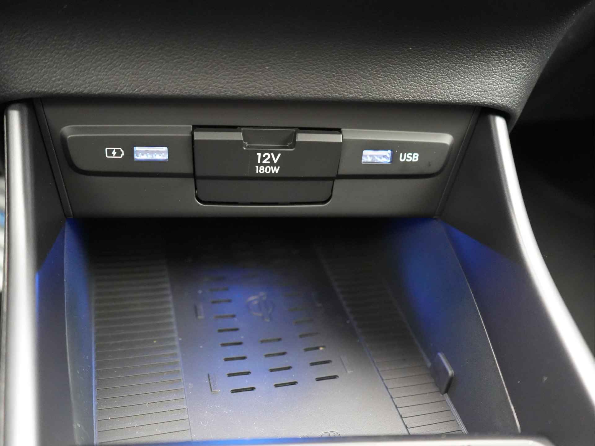 Hyundai Bayon 1.0 T-GDI Comfort Met Apple Carplay Navigatie, Airconditioning en Cruise Control Uit voorraad leverbaar! - 30/38