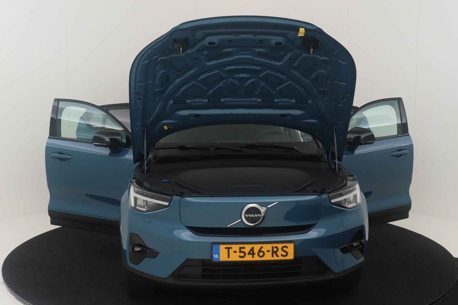 Volvo C40 RECHARGE TWIN ULTIMATE Climate Line, Extra Getint Glas & 20" Lichtmetalen Velgen - 21/125