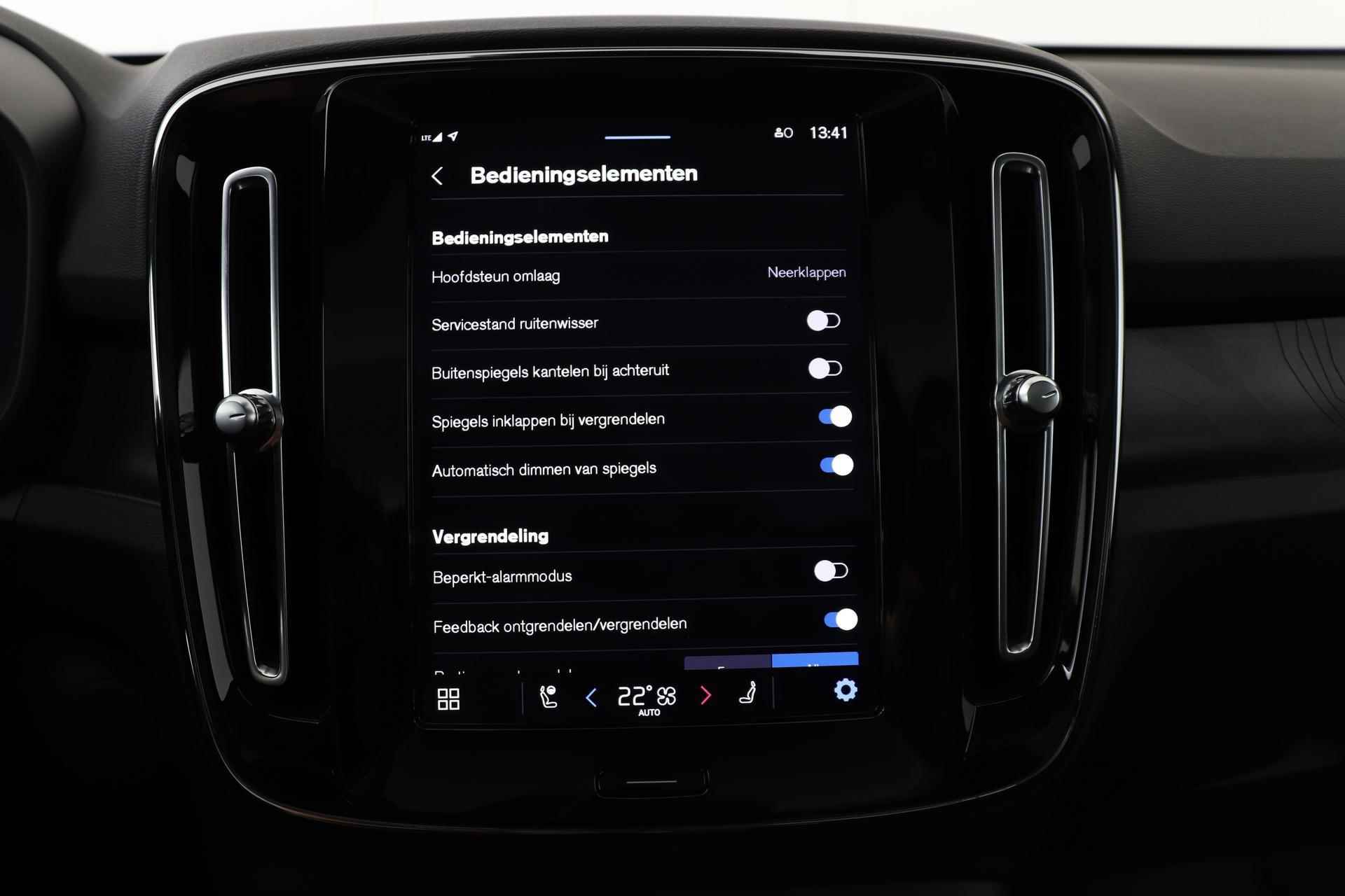 Volvo C40 RECHARGE TWIN ULTIMATE Climate Line, Extra Getint Glas & 20" Lichtmetalen Velgen - 69/125