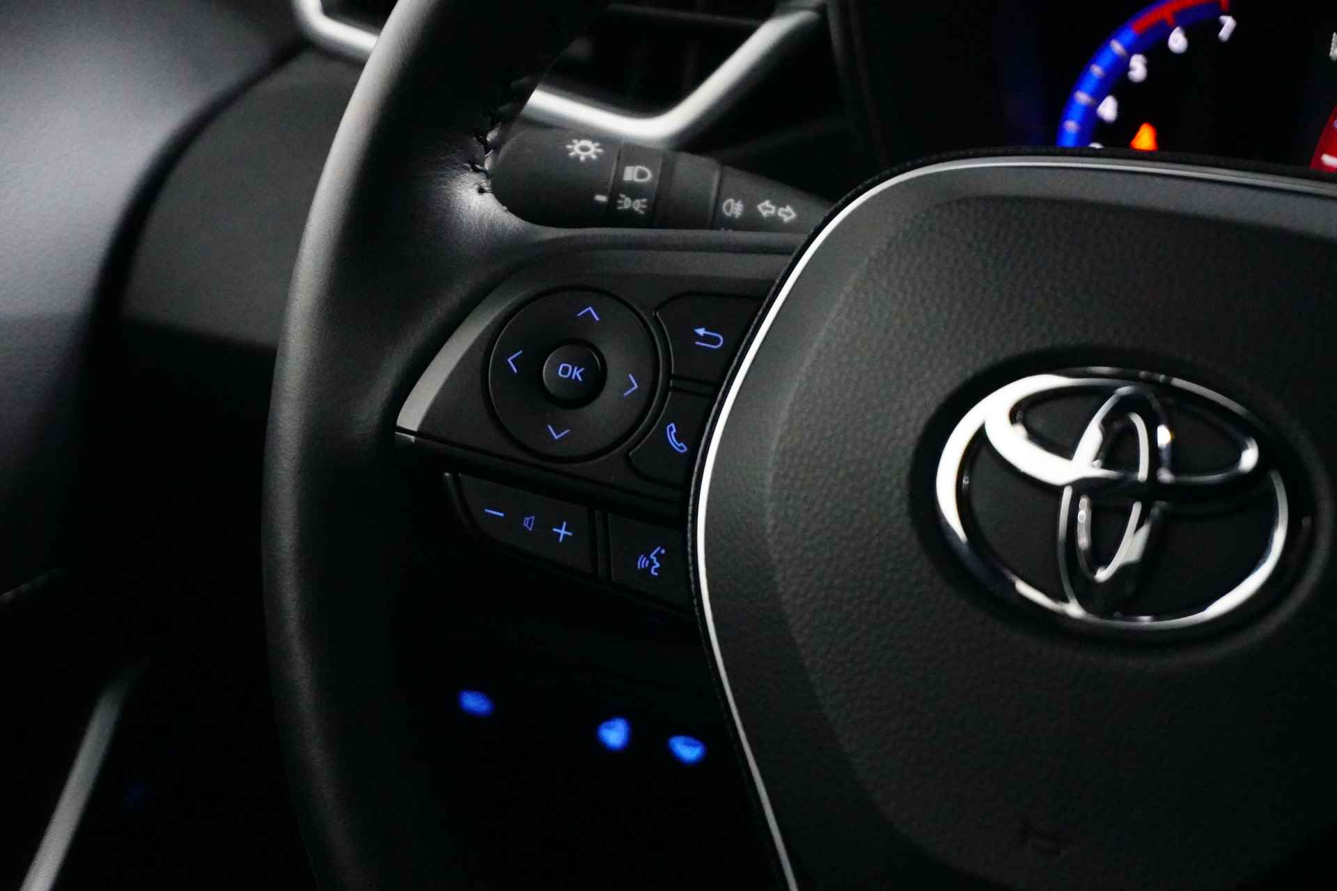 Toyota Corolla Touring Sports 1.8HYBRID STYLE BI-TONE | ELEKTR KLEP | CAMERA | ADAPTIVE CRUISE | STOELVERWARMING | HEAD UP DISPLAY | 17'' LMV | - 14/30