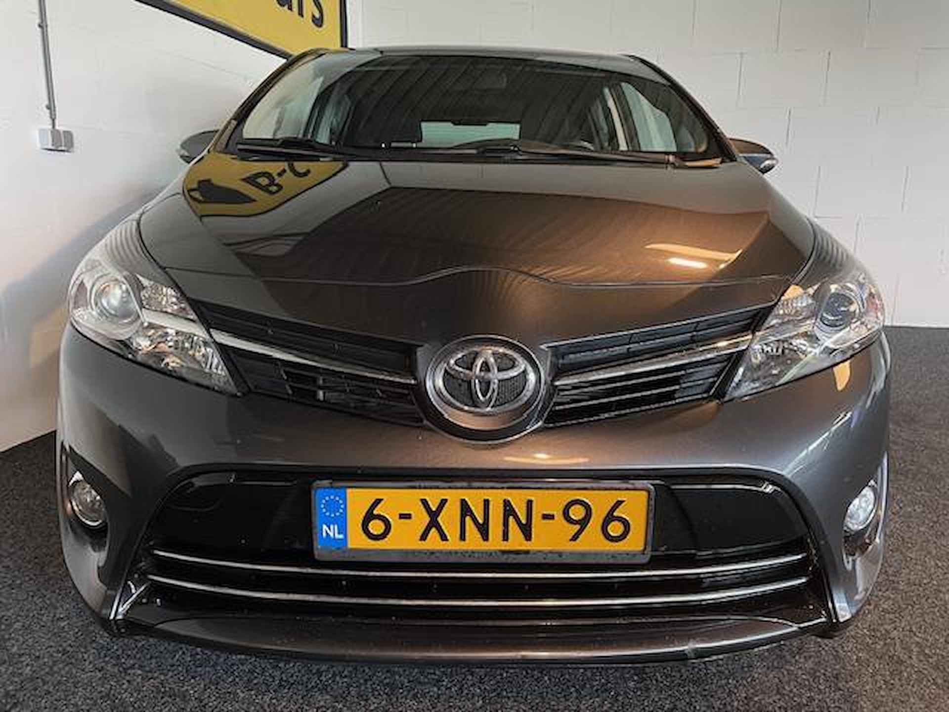 Toyota Verso 1.8 VVT-i Business Automaat - 3/21