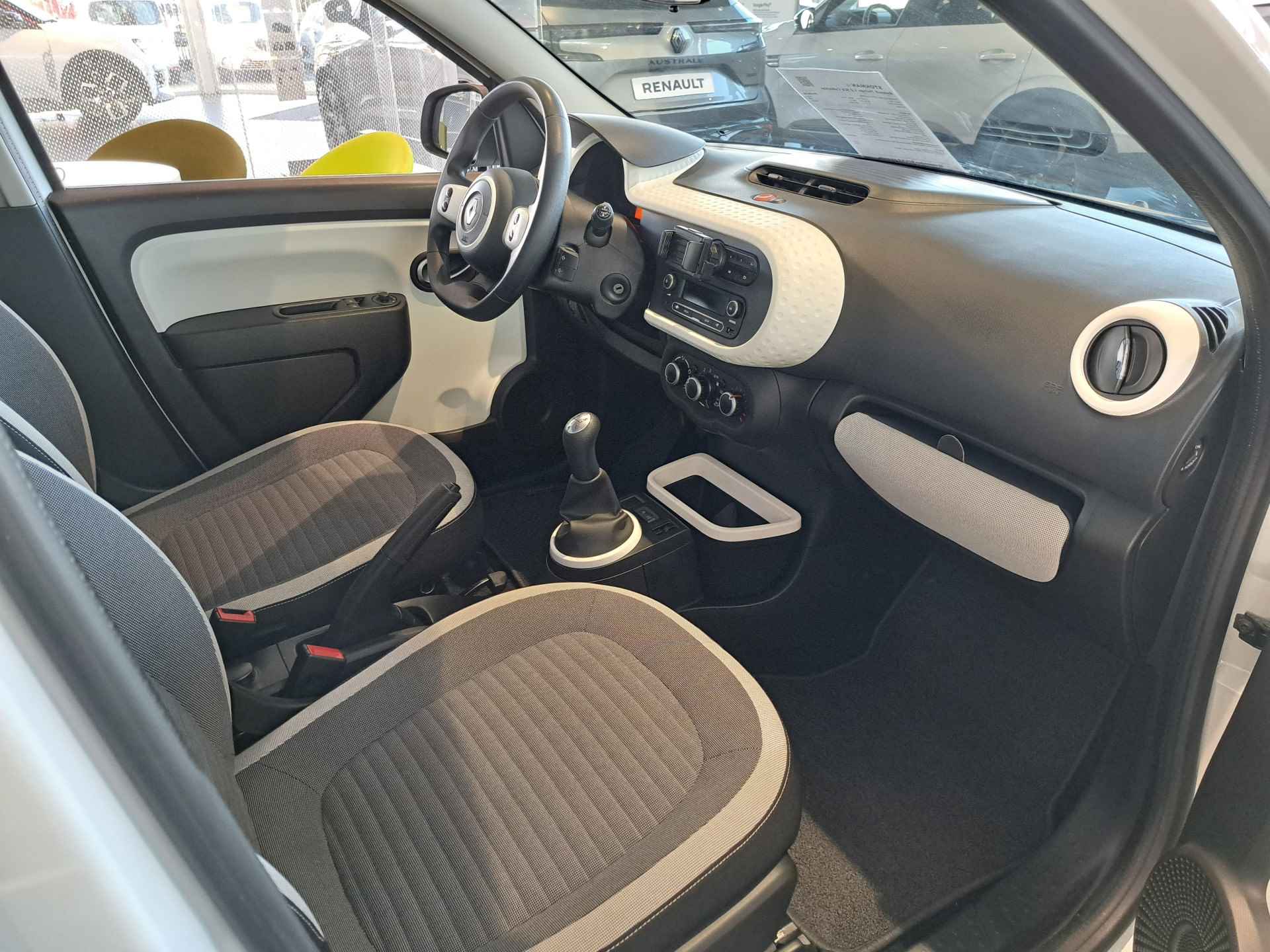 Renault Twingo 1.0 SCe Collection | Airco | Radio-bluetooth | Electr ramen | Centrale Vergrendeling | incl. Bovag rijklaarpakket met 12 maanden garantie | - 11/22