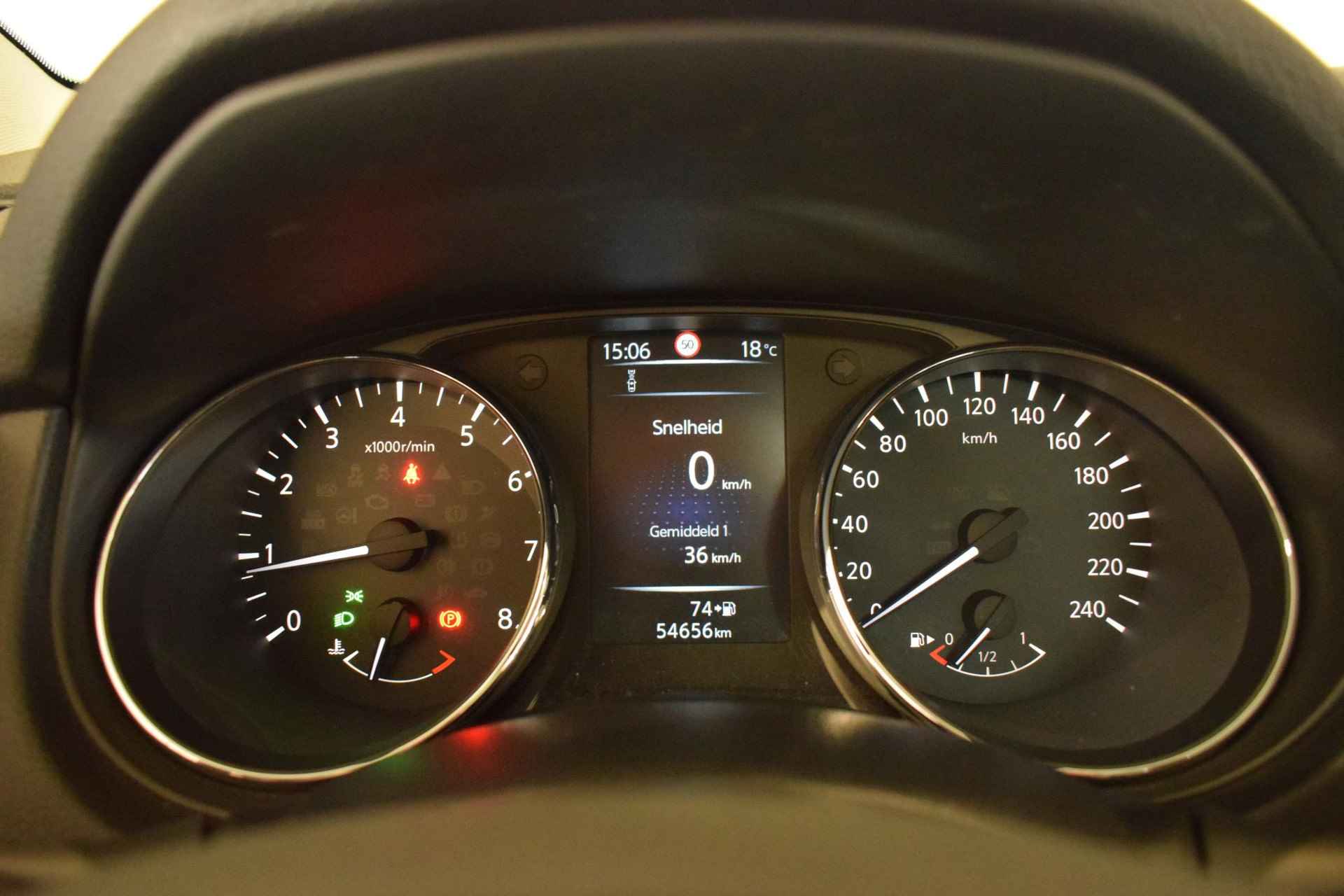 Nissan Qashqai 1.2 N-Connecta | 100% Onderhouden | Panoramadak | 360-Camera | Parkeersensoren | Navigatie | Cruise control | Focal speakerset | 18 inch lichtmetaal | - 25/41