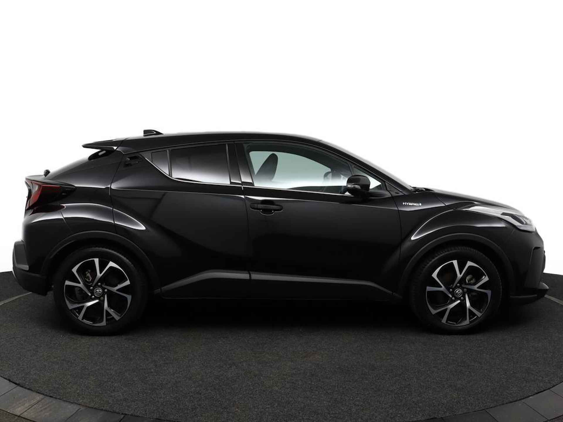 Toyota C-HR 2.0 Hybrid Style | Adaptive Cruise Control | Navigatie | Apple Carplay | Android Auto | Parkeersensoren | Achteruitrijcamera | Trekhaak | - 13/54