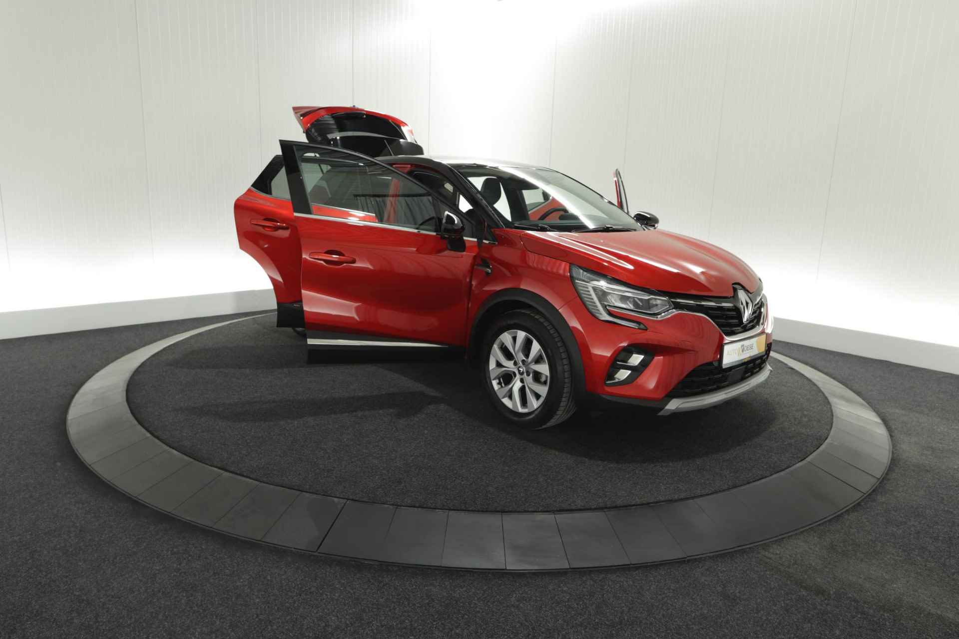 Renault Captur Mild Hybrid 140 Intens | 1e Eigenaar | Camera | Navigatie | Parkeersensoren - 75/77