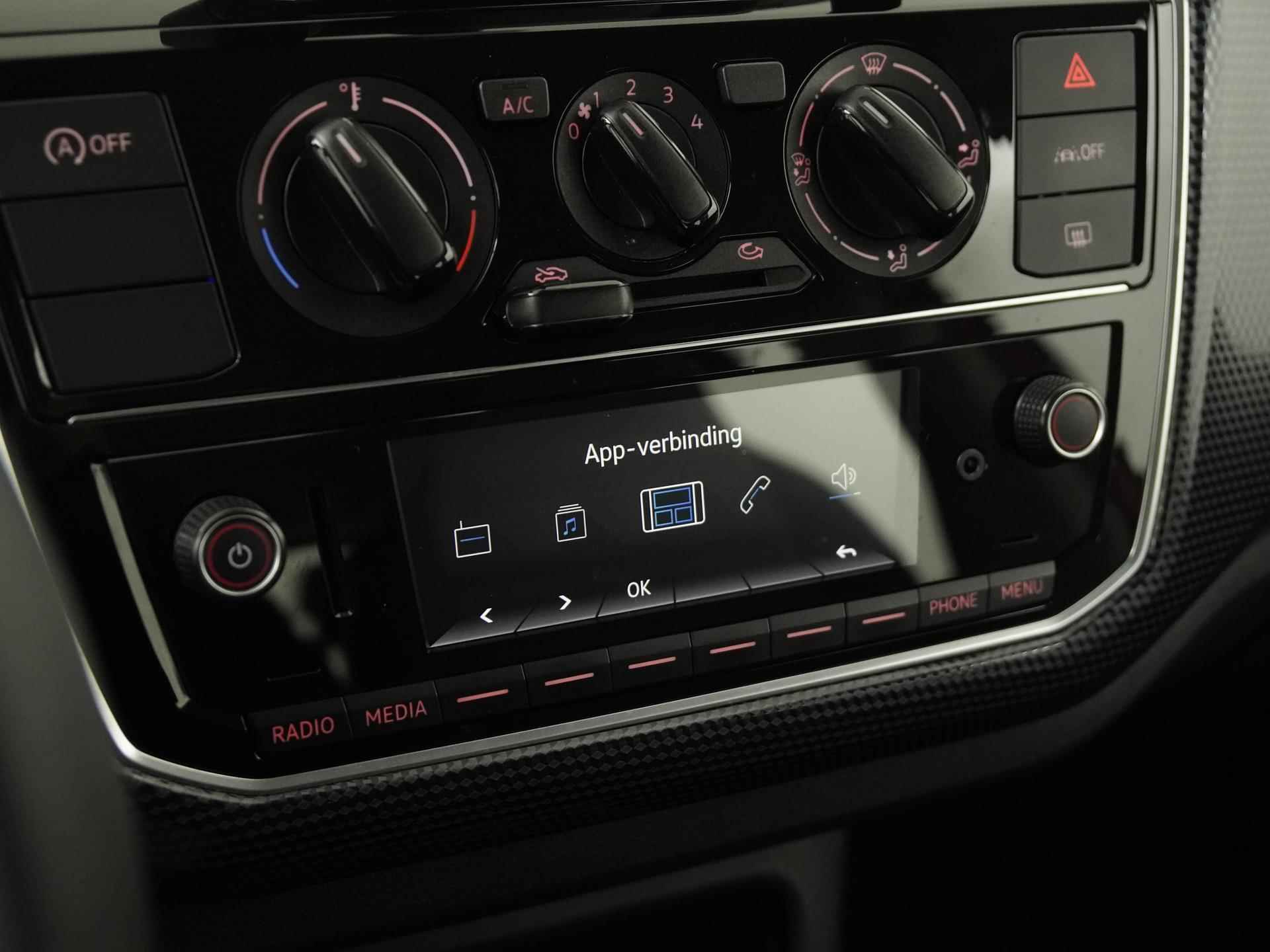 Volkswagen up! 1.0 | Airco | Bluetooth | Zondag Open! - 15/29