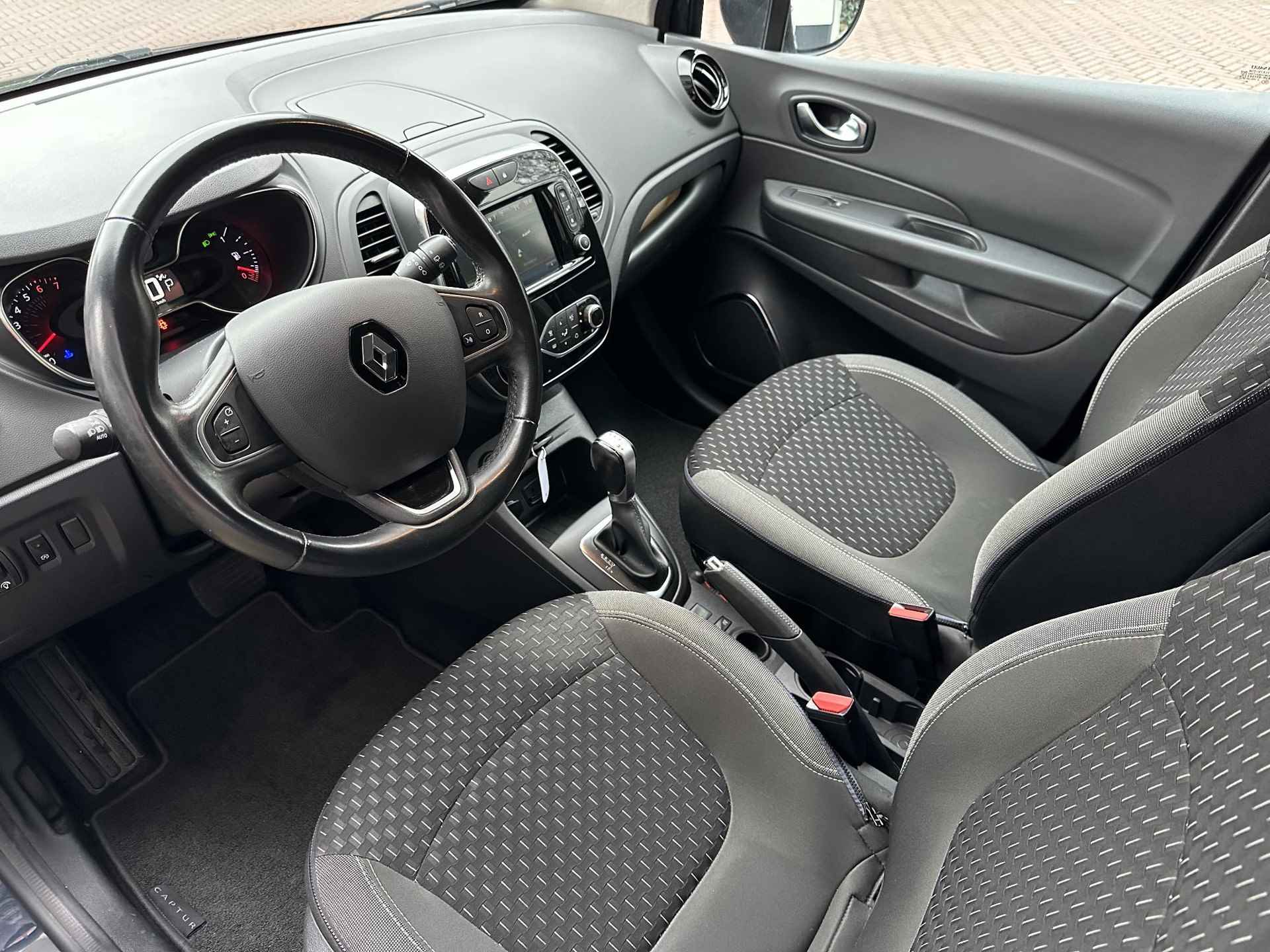 Renault Captur TCe 150 EDC Intens AUTOMAAT - 12/27