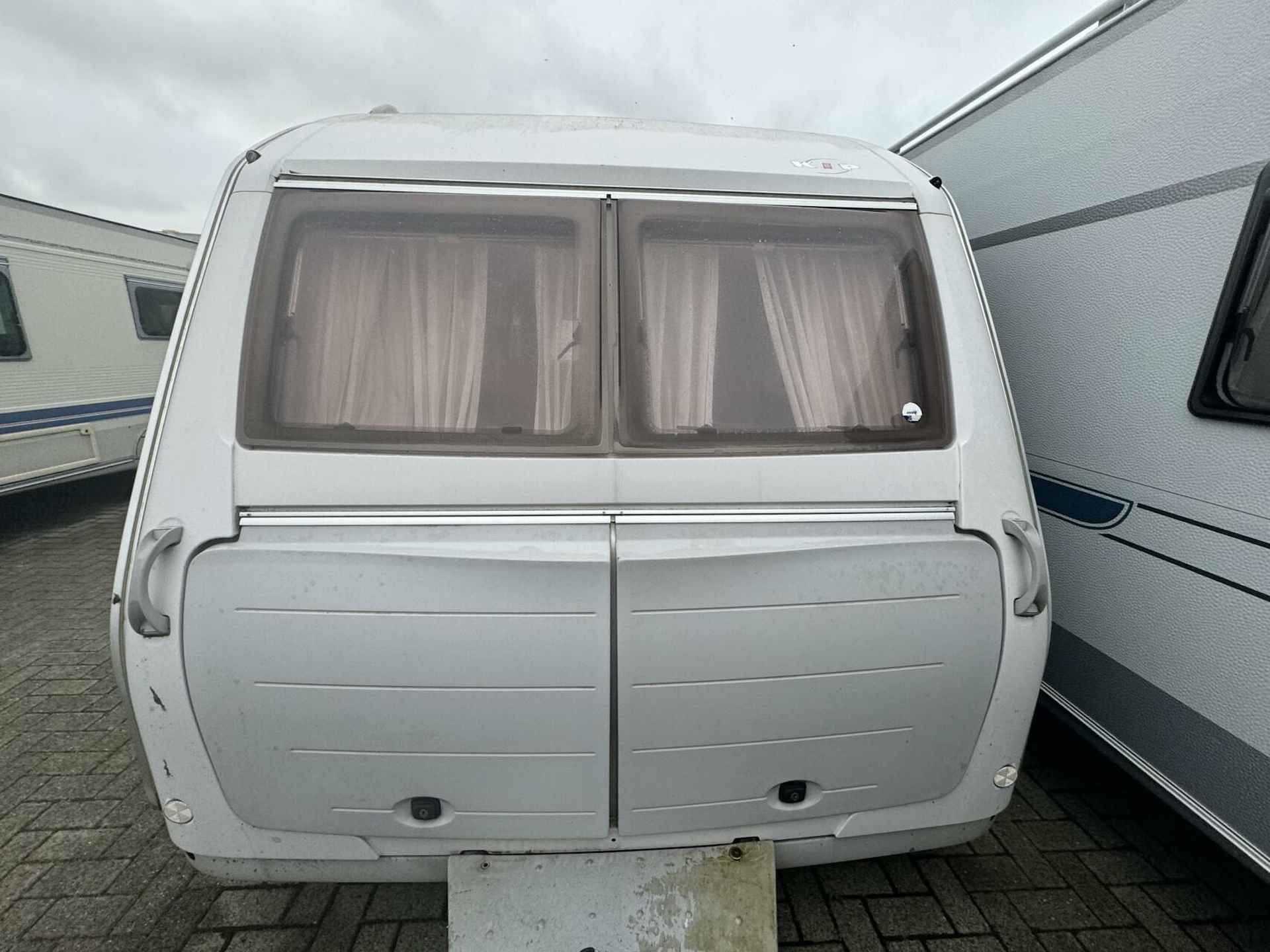 KIP GREYLINE SPECIAL 53 TEB ENKELE BEDDEN + MOVER + LUIFEL - 4/18