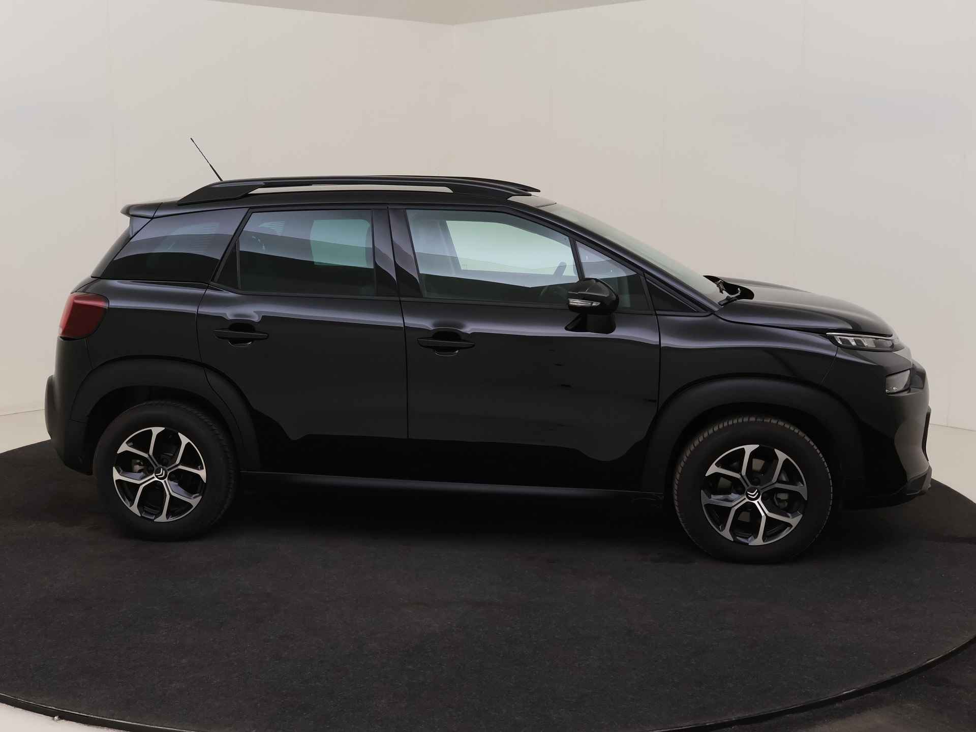 Citroën C3 Aircross 1.2 PureTech Plus / CLIMAT CONTROL / CARPLAY / CARSELEXY - 20/28