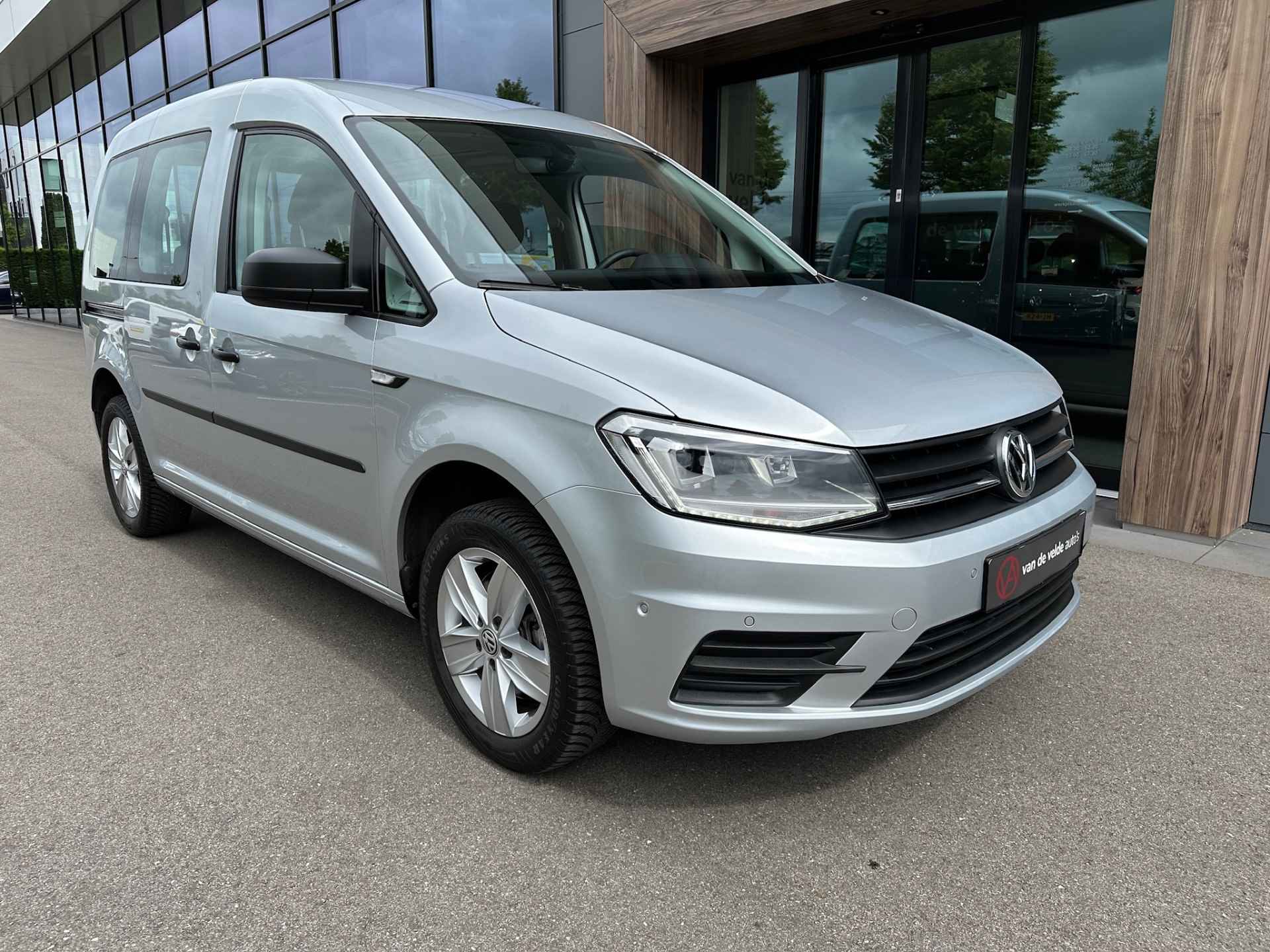 Volkswagen Caddy 1.4 TSI 125pk DSG Trendline | Unieke km. | Xenon | Navi | Cruise | Rijklaar incl. 1 jaar Bovag garantie - 3/26