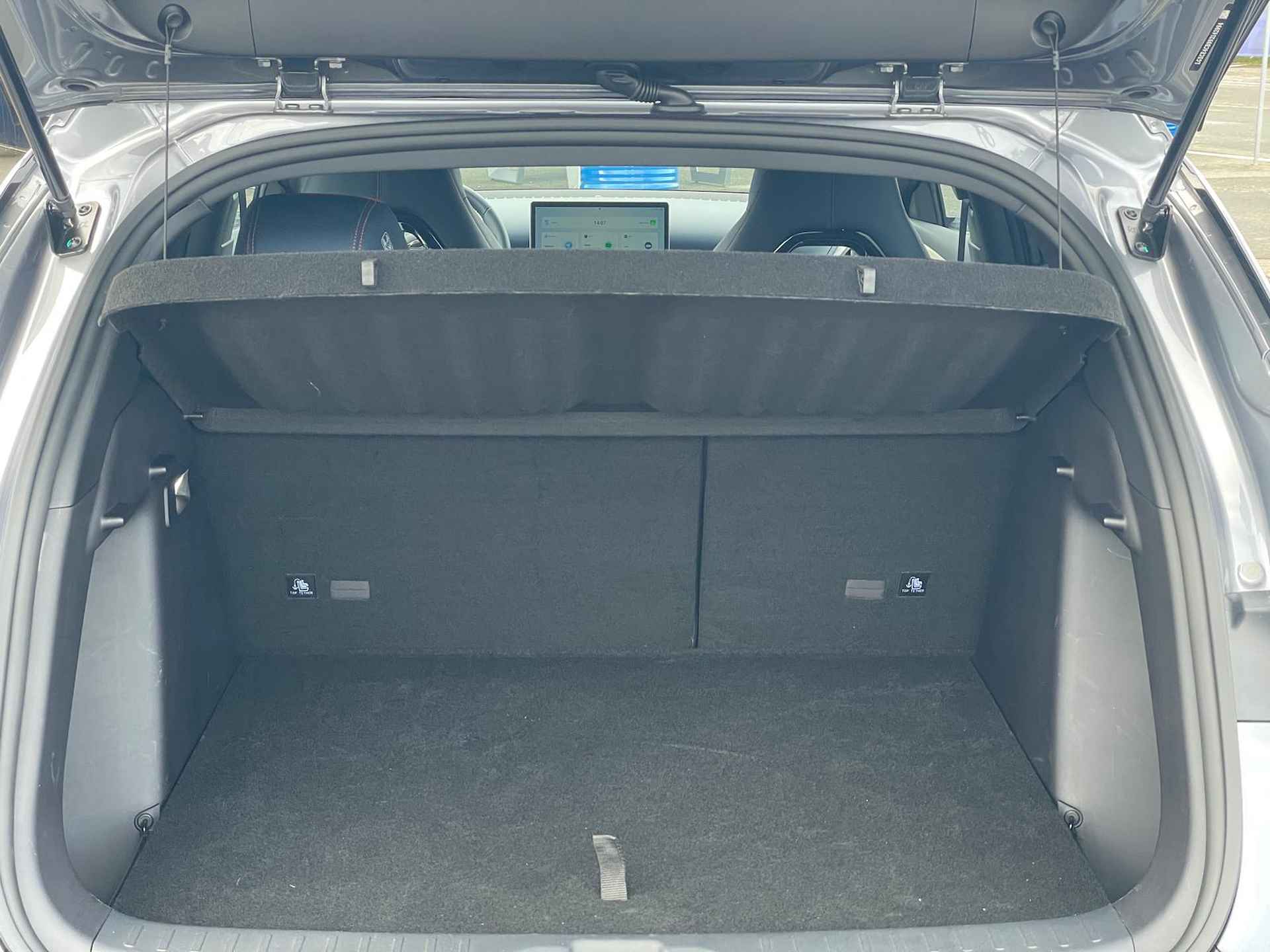 BYD ATTO 3 Comfort 60 kWh | Panoramadak | Warmtepomp | 360 Camera | Carplay | Lederen bekleding |  Dodehoek detectie | 18"LM Velgen | - 26/46