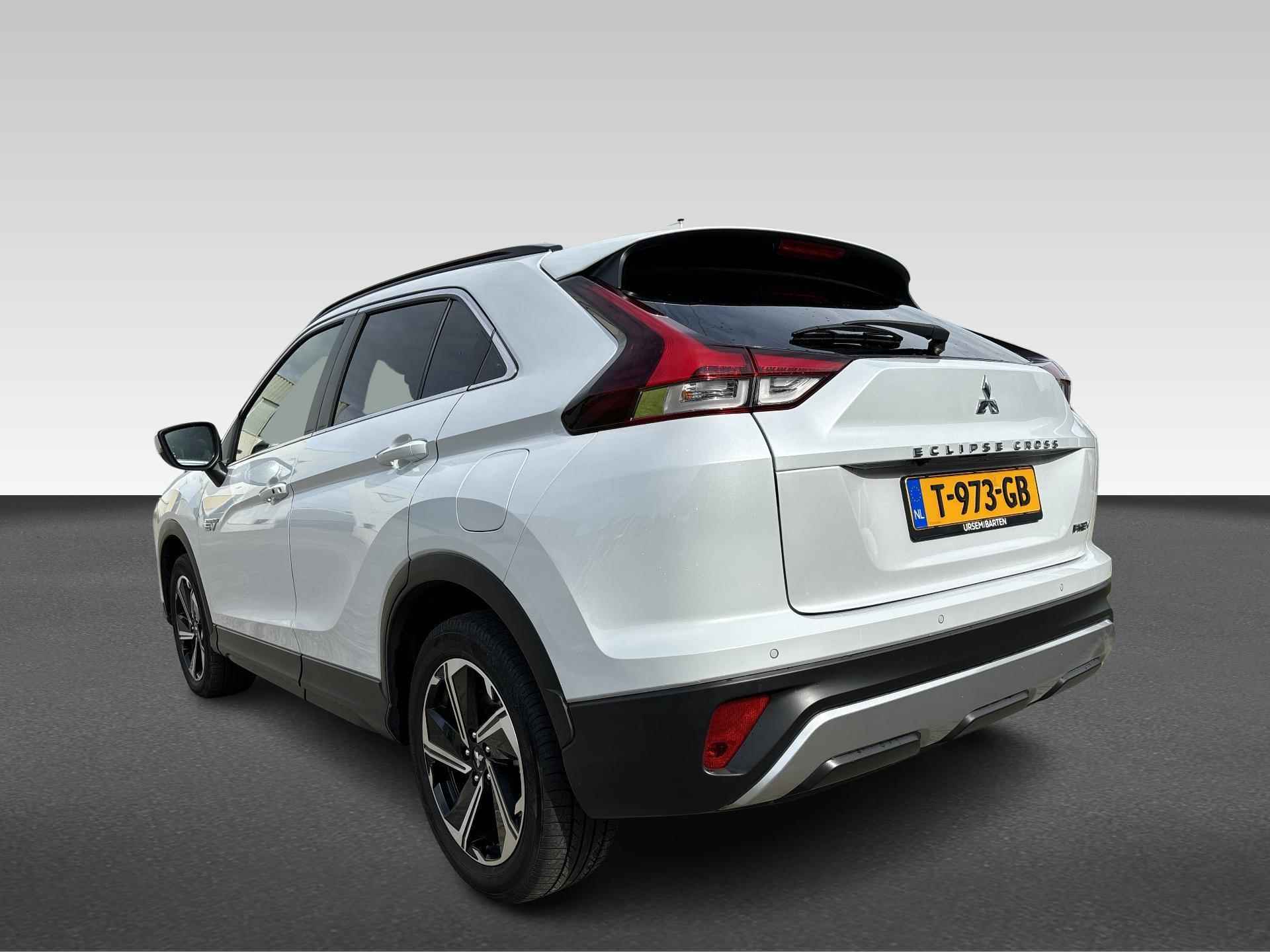 Mitsubishi Eclipse Cross 2.4 PHEV Intense+ - 3/28