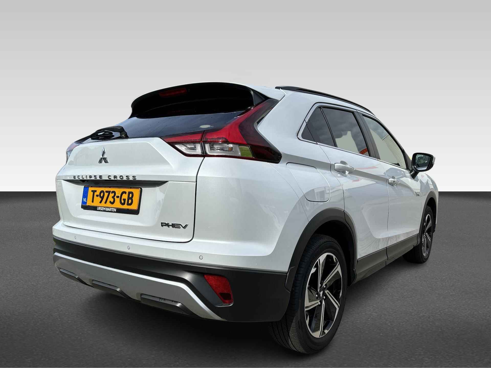 Mitsubishi Eclipse Cross 2.4 PHEV Intense+ - 4/28