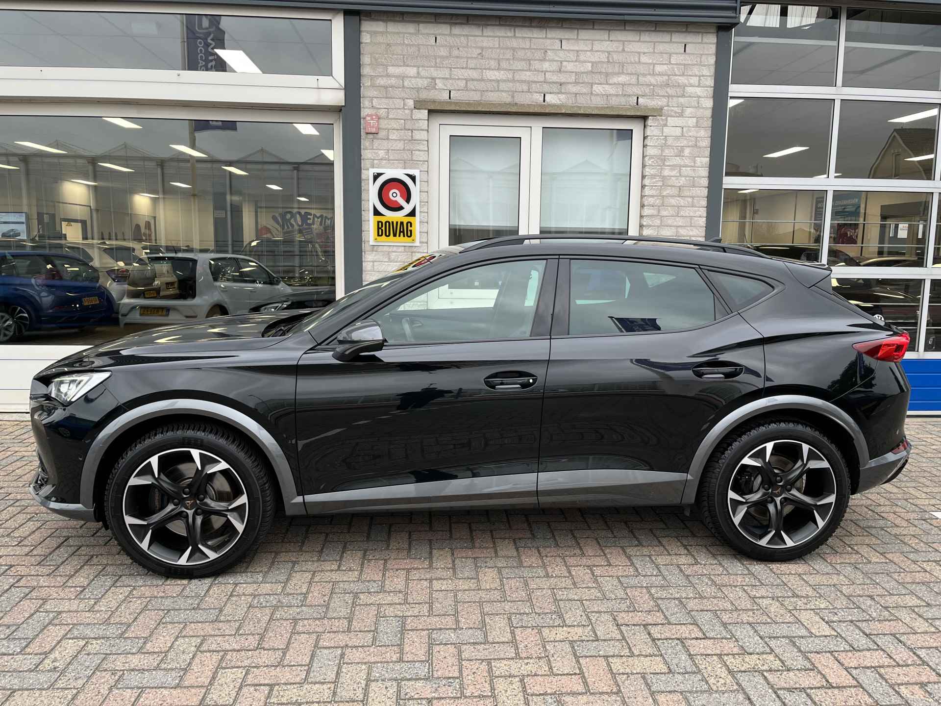 CUPRA Formentor 2.0 TSI 4DRIVE / AUTOMAAT/ 310 PK/ DCC/ CAMERA/ PARK. SENSOREN/ MATRIX/ STOEL EN STUUR VERWARM./ KEYLESS/ MEMORY SEATS/ ADAPT. CRUISE/ APP CONNECT/ NAVI/ CLIMA/ 19" LMV/ - 3/60