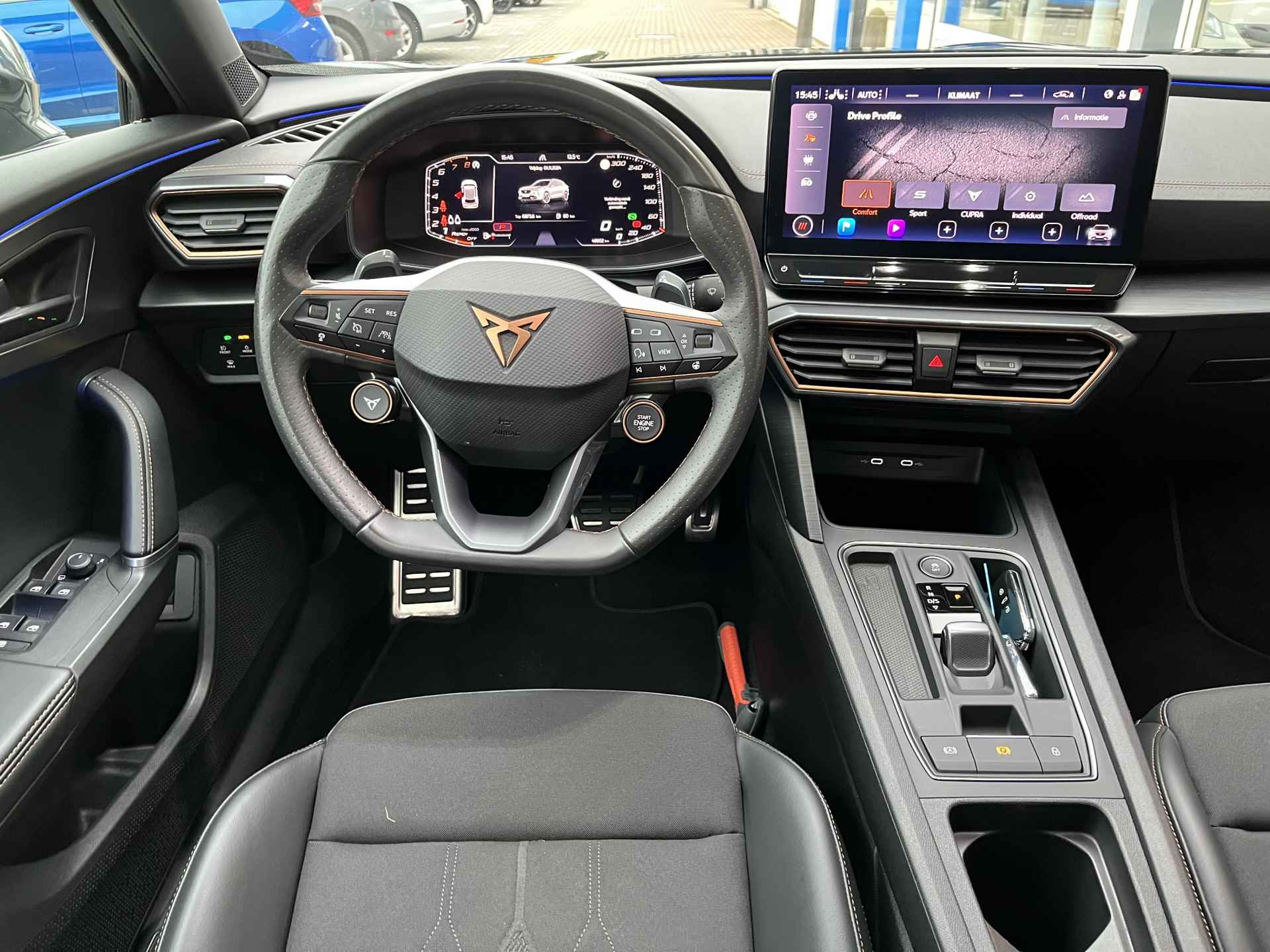 CUPRA Formentor 2.0 TSI 4DRIVE / AUTOMAAT/ 310 PK/ DCC/ CAMERA/ PARK. SENSOREN/ MATRIX/ STOEL EN STUUR VERWARM./ KEYLESS/ MEMORY SEATS/ ADAPT. CRUISE/ APP CONNECT/ NAVI/ CLIMA/ 19" LMV/ - 8/60