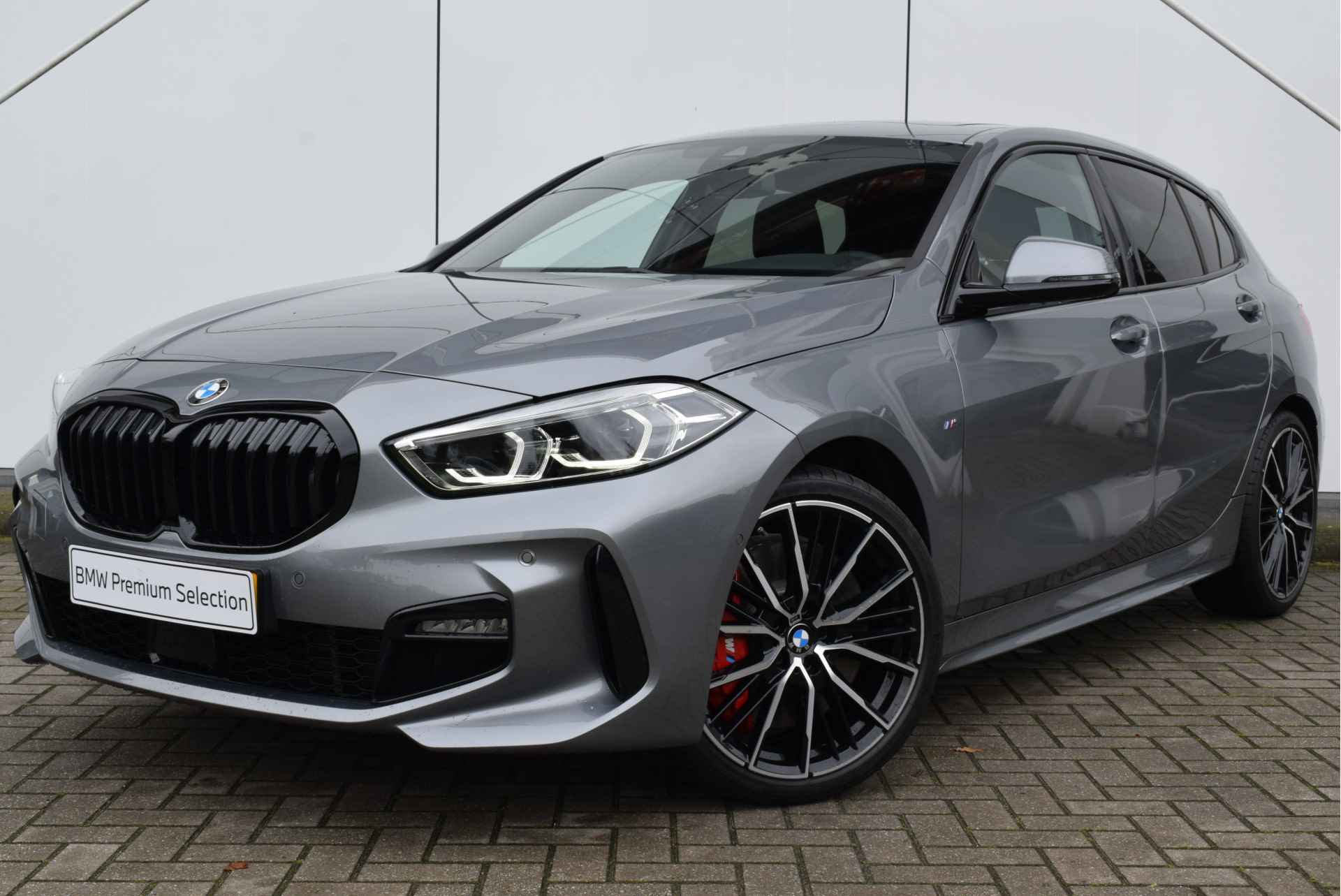 BMW 1-serie 118i M Sport Automaat / Panoramadak / Sportstoelen / LED / M Sportonderstel / Parking Assistant / Live Cockpit Professional - 27/27