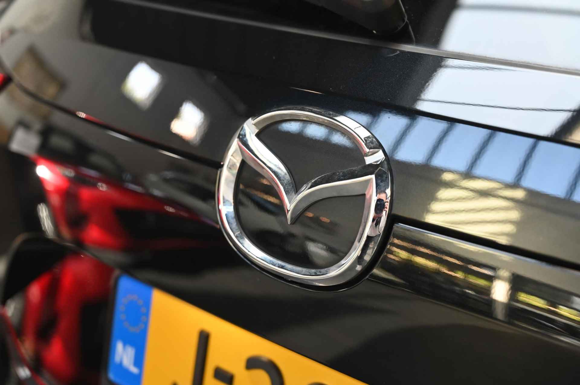 Mazda CX-5 SkyActiv-G 165 automaat Luxury met Wit leer *Trekhaak* *BTW auto* *Dealeronderhouden* - 8/54