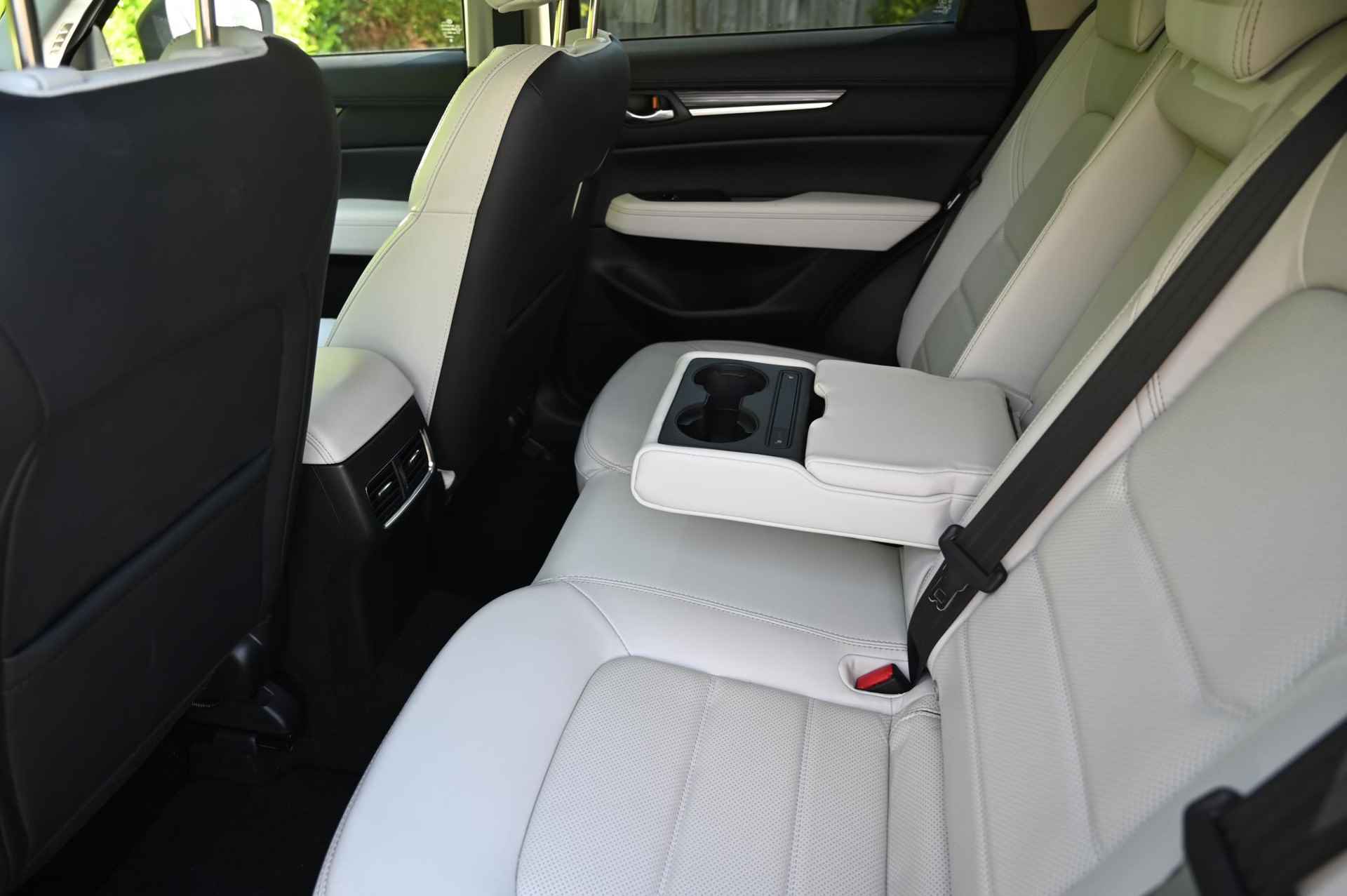 Mazda CX-5 SkyActiv-G 165 automaat Luxury met Wit leer *Trekhaak* *BTW auto* *Dealeronderhouden* - 47/54