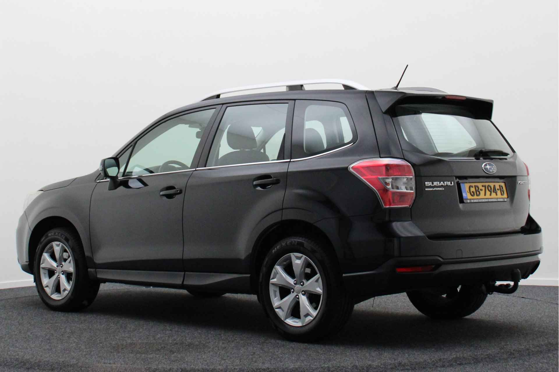 Subaru Forester 2.0 Luxury AWD Automaat Leer, Camera, Climate, Cruise, Navigatie, Stoelverwarming, Trekhaak, 17'' - 3/42