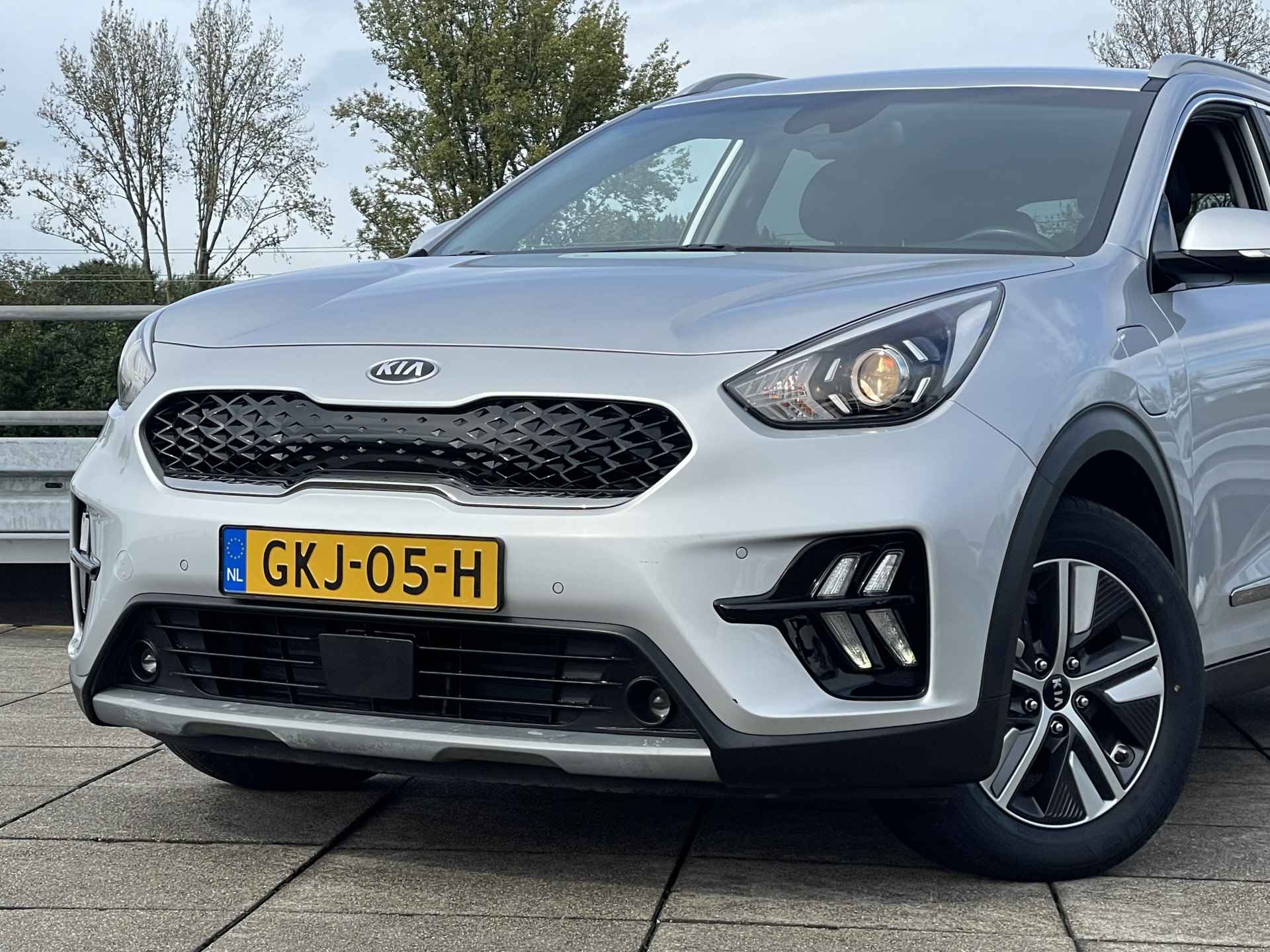 Kia Niro 1.6 GDi PHEV DynamicLine | Parkeercamera | Navigatie | Adaptive Cruise Control - 3/35