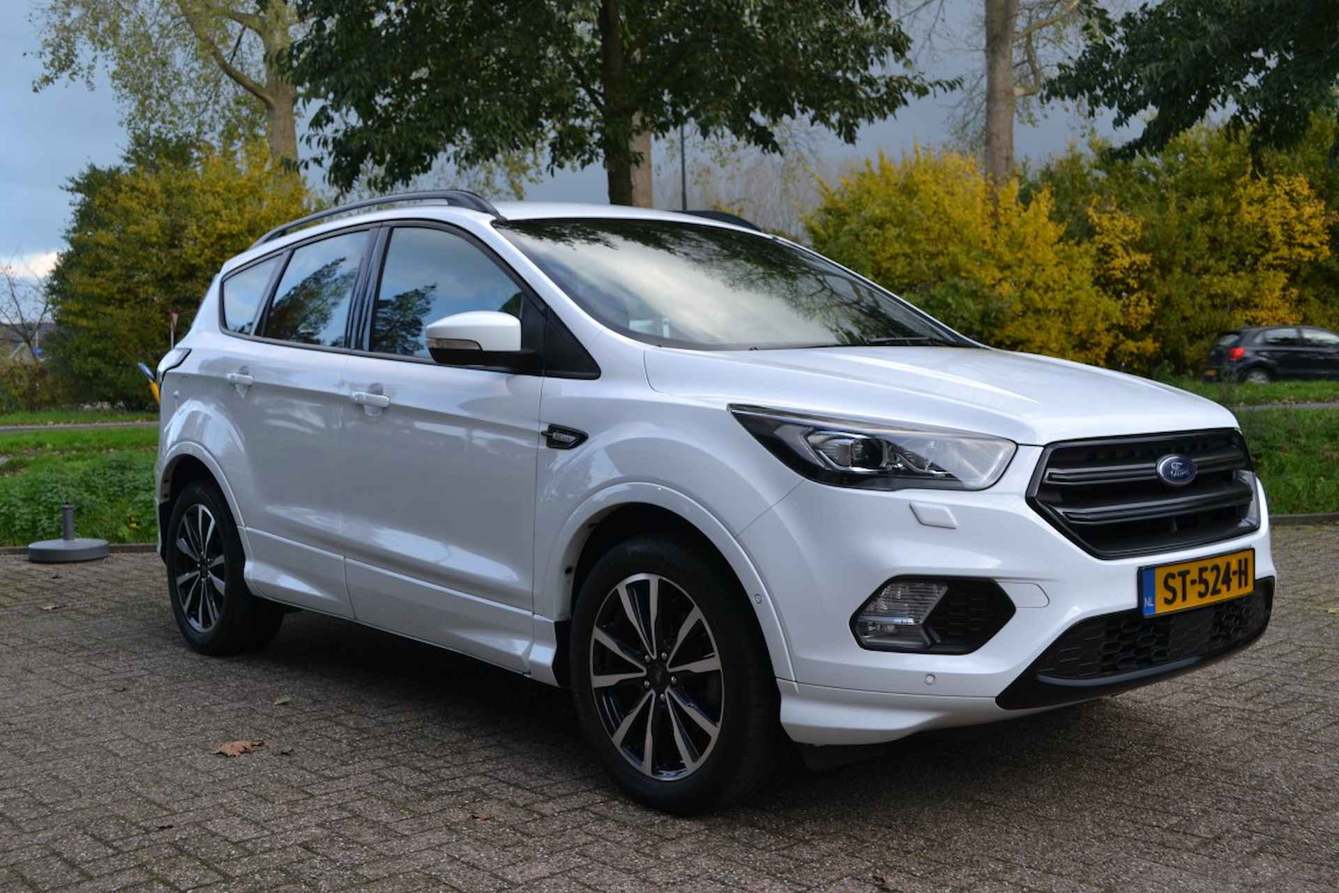 Ford Kuga 1.5T 150pk ECOBOOST ST-Line | veel extra's - 6/36