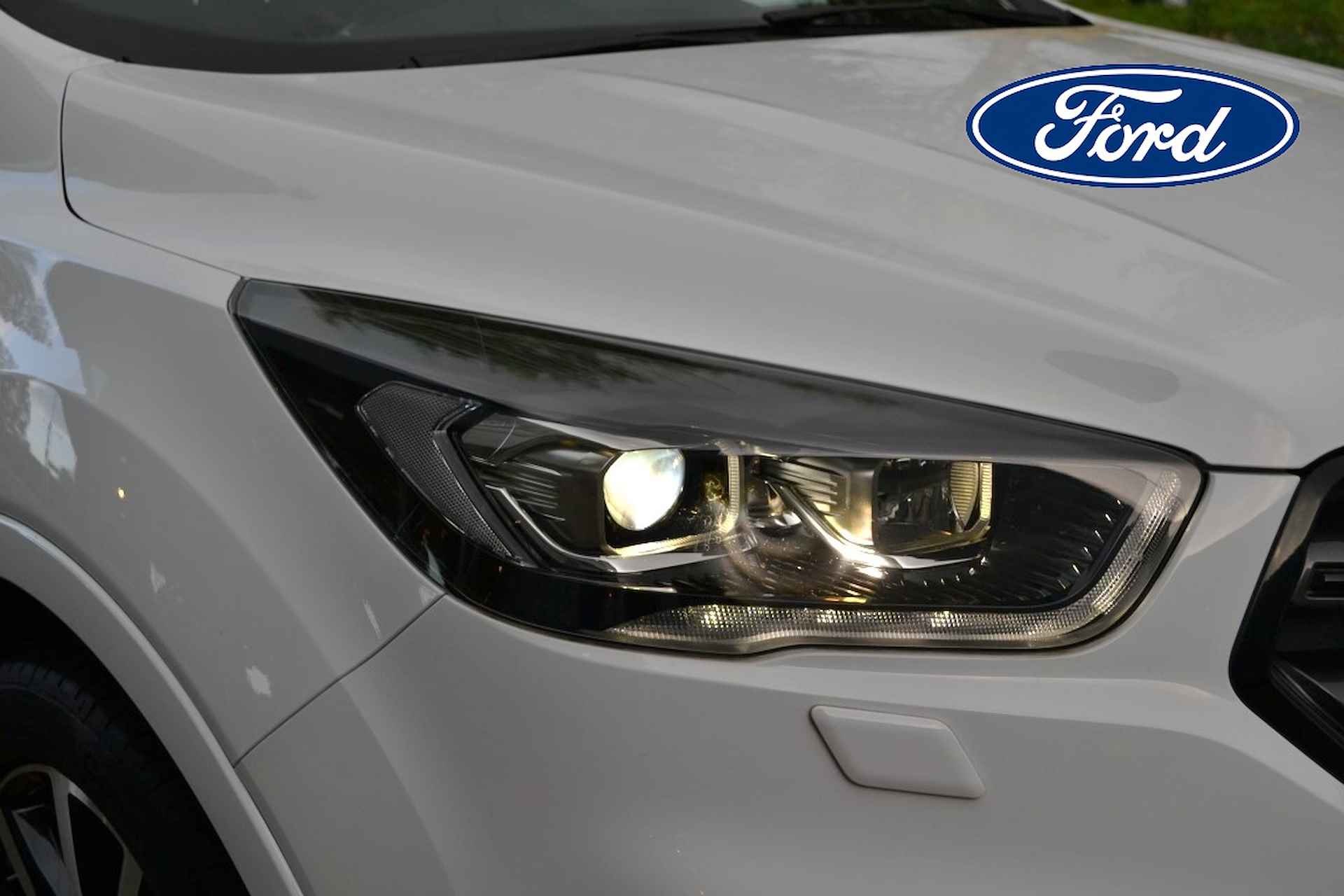 Ford Kuga 1.5T 150pk ECOBOOST ST-Line | veel extra's - 31/36