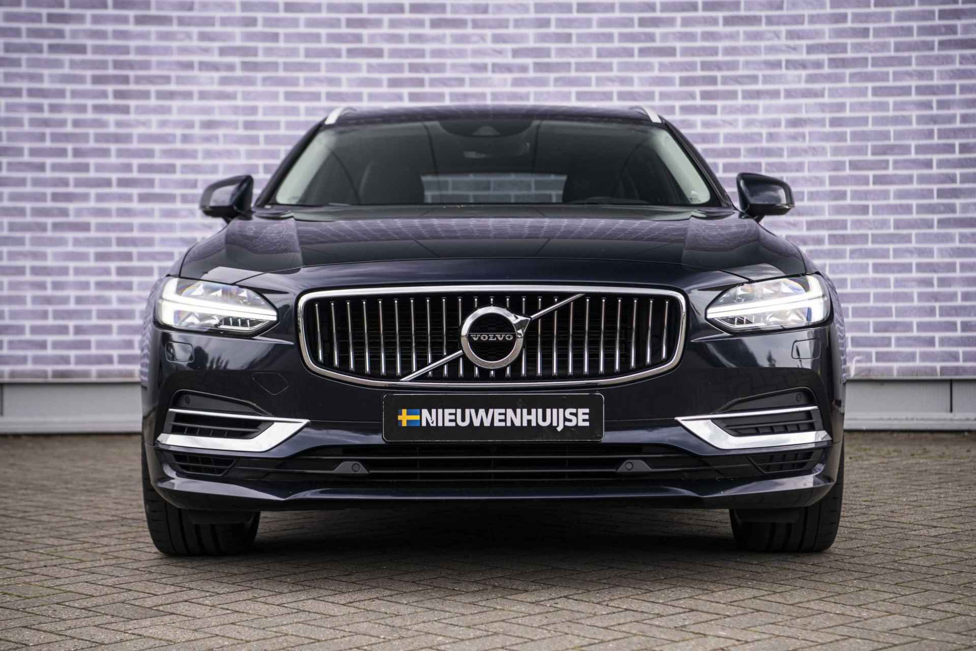 Volvo V90 2.0 T8 AWD Inscription | Adaptive cruise control | Stoelventilatie en verwarming | Harman/Kardon audio | Head-up display | BLIS dode hoek detectie | Camera | - 9/41