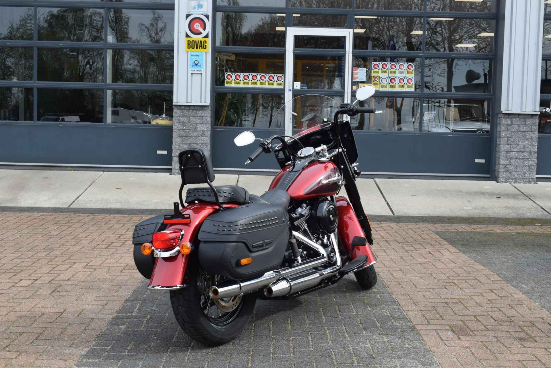 Harley Davidson 107 FLHCS Softail Heritage Classic EU MOTOR !! - 2/12